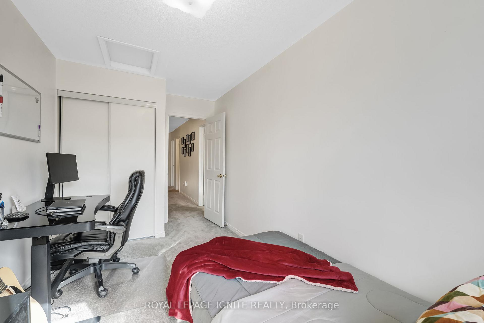 Photo 25 of 30 Bartolo Lane, Ajax, Central — HOMEH