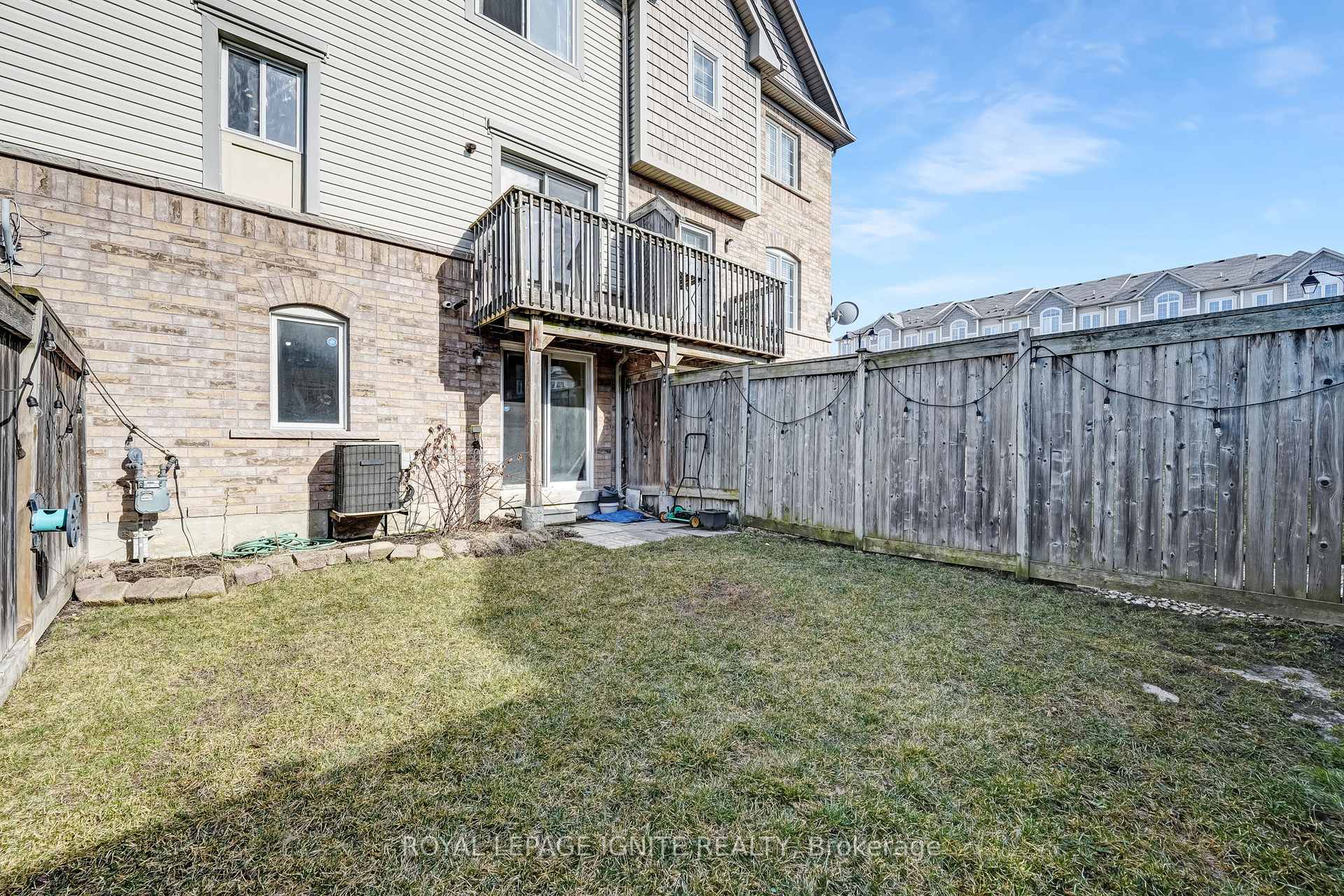 Photo 38 of 30 Bartolo Lane, Ajax, Central — HOMEH