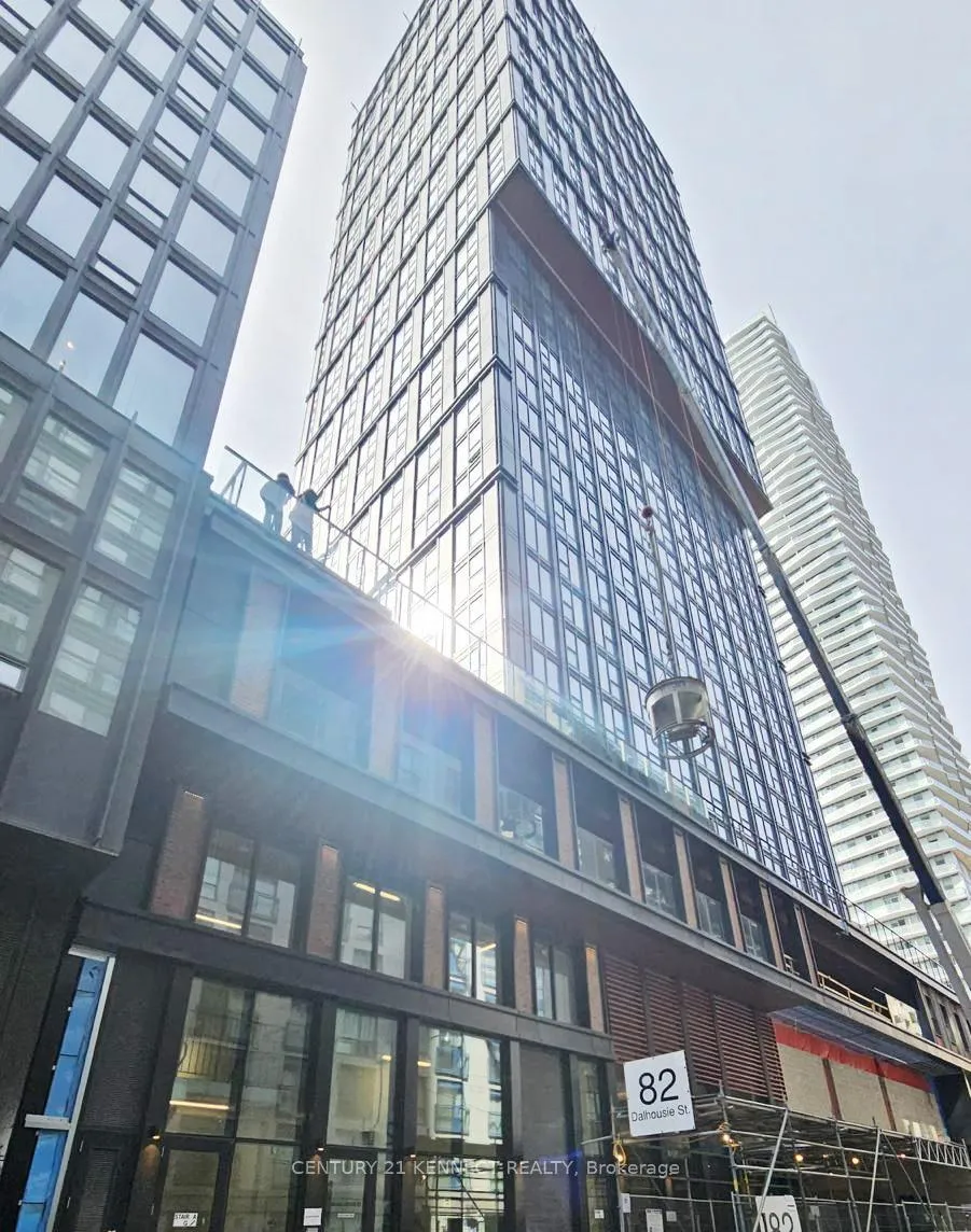 Photo 2 of Unit 3501, 82 Dalhousie Street, Toronto, Church-Yonge Corridor — HOMEH