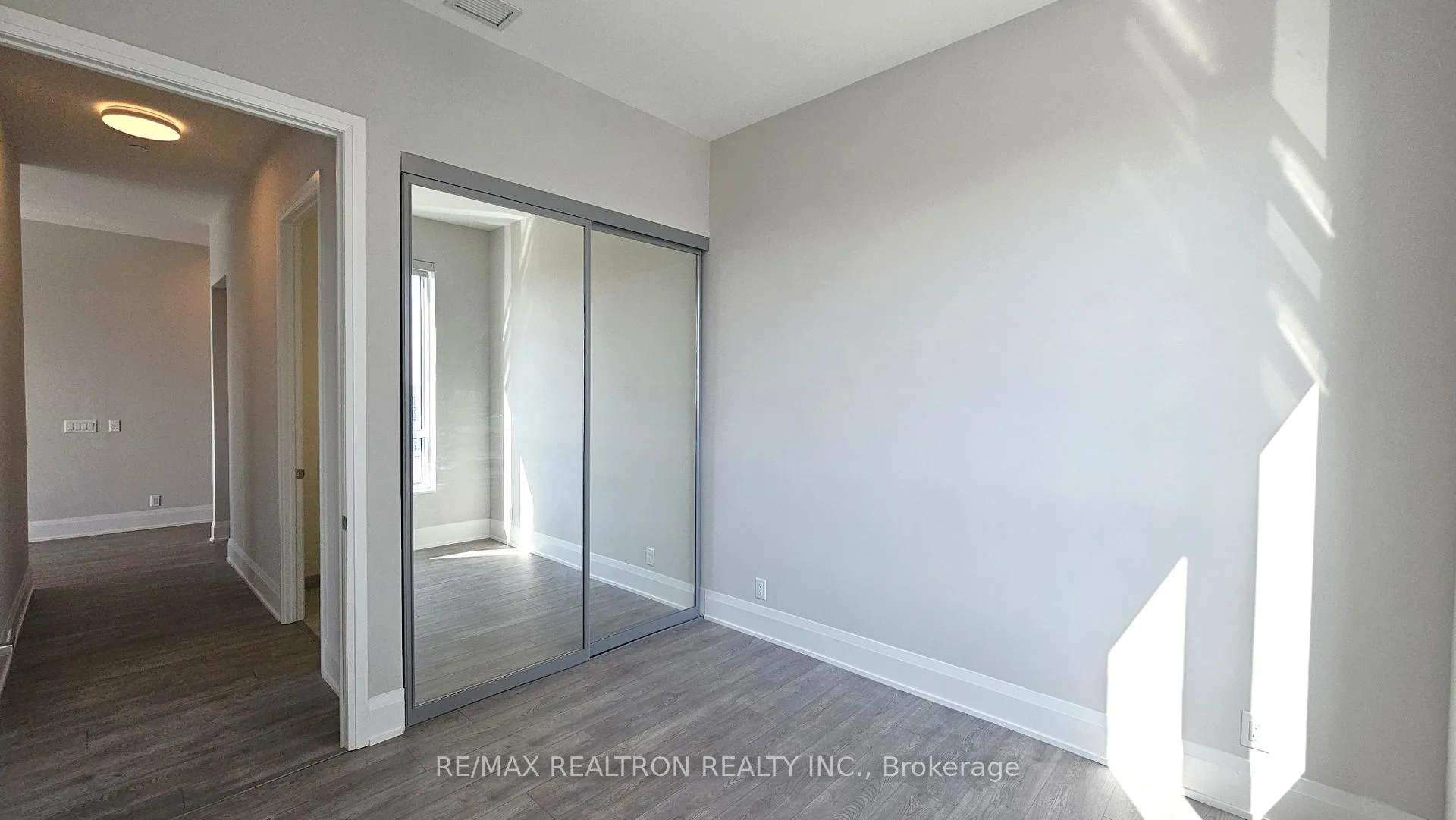 Photo 12 of Unit PH3, 38 Water Walk Drive, Markham, Unionville — HOMEH