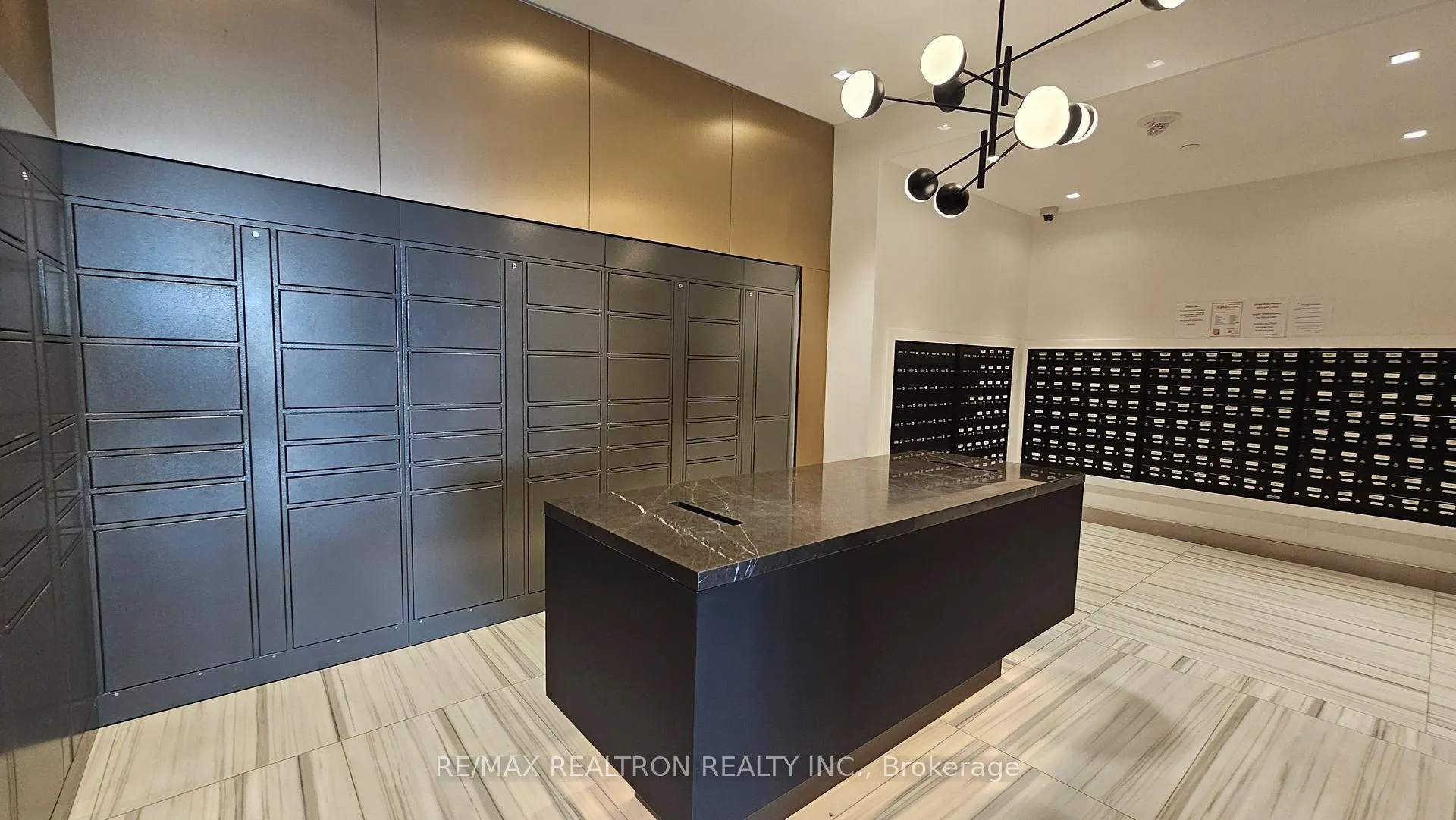 Photo 27 of Unit PH3, 38 Water Walk Drive, Markham, Unionville — HOMEH