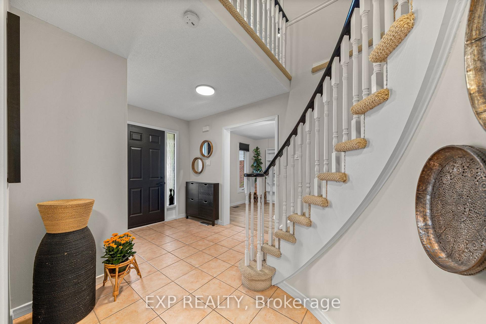 Photo 7 of 841 Chipping Park Boulevard, Cobourg — HOMEH