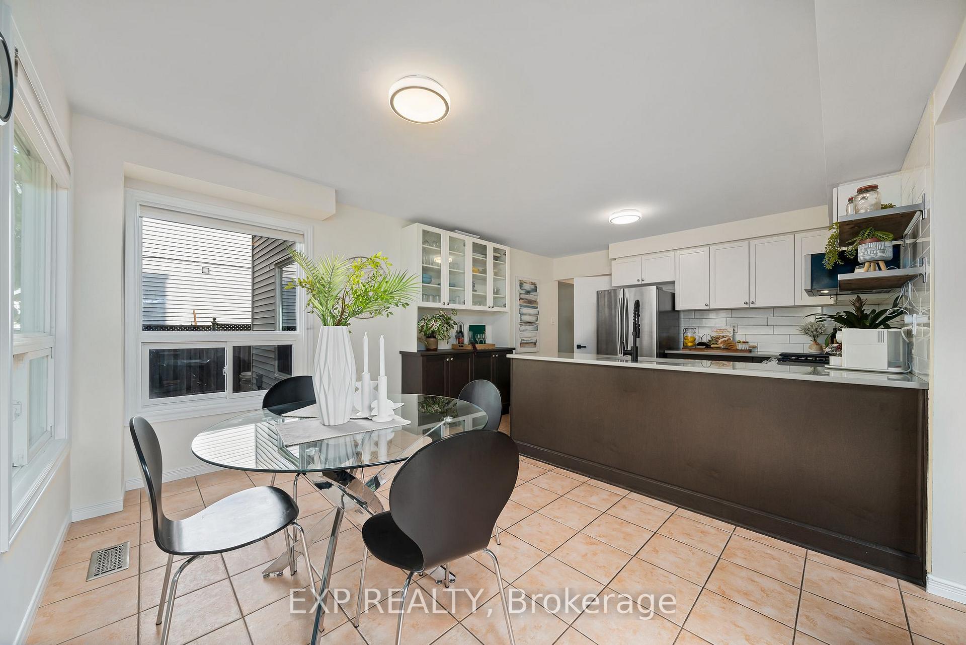 Photo 18 of 841 Chipping Park Boulevard, Cobourg — HOMEH