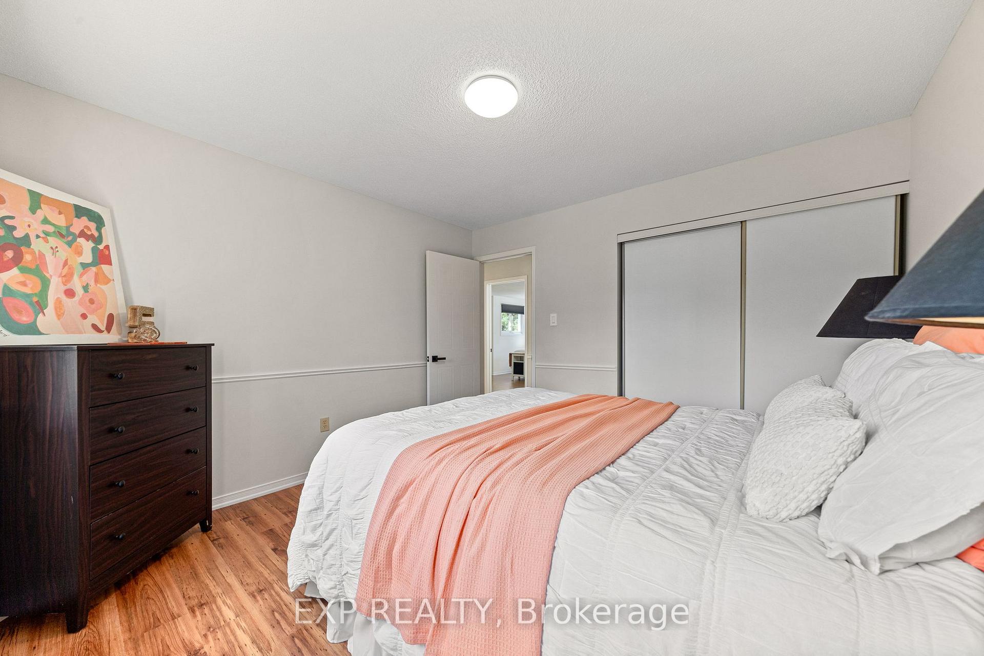 Photo 31 of 841 Chipping Park Boulevard, Cobourg — HOMEH
