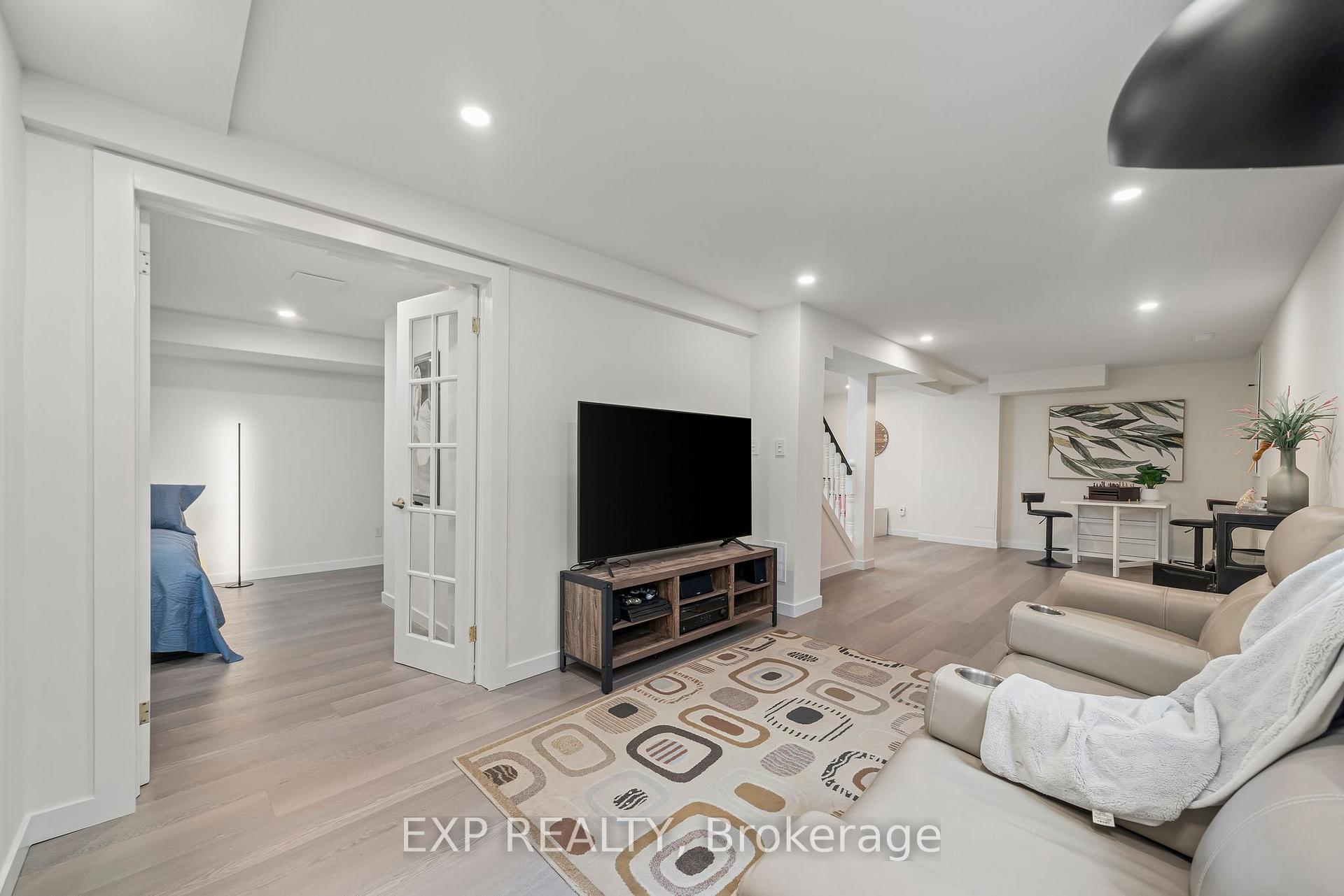 Photo 37 of 841 Chipping Park Boulevard, Cobourg — HOMEH