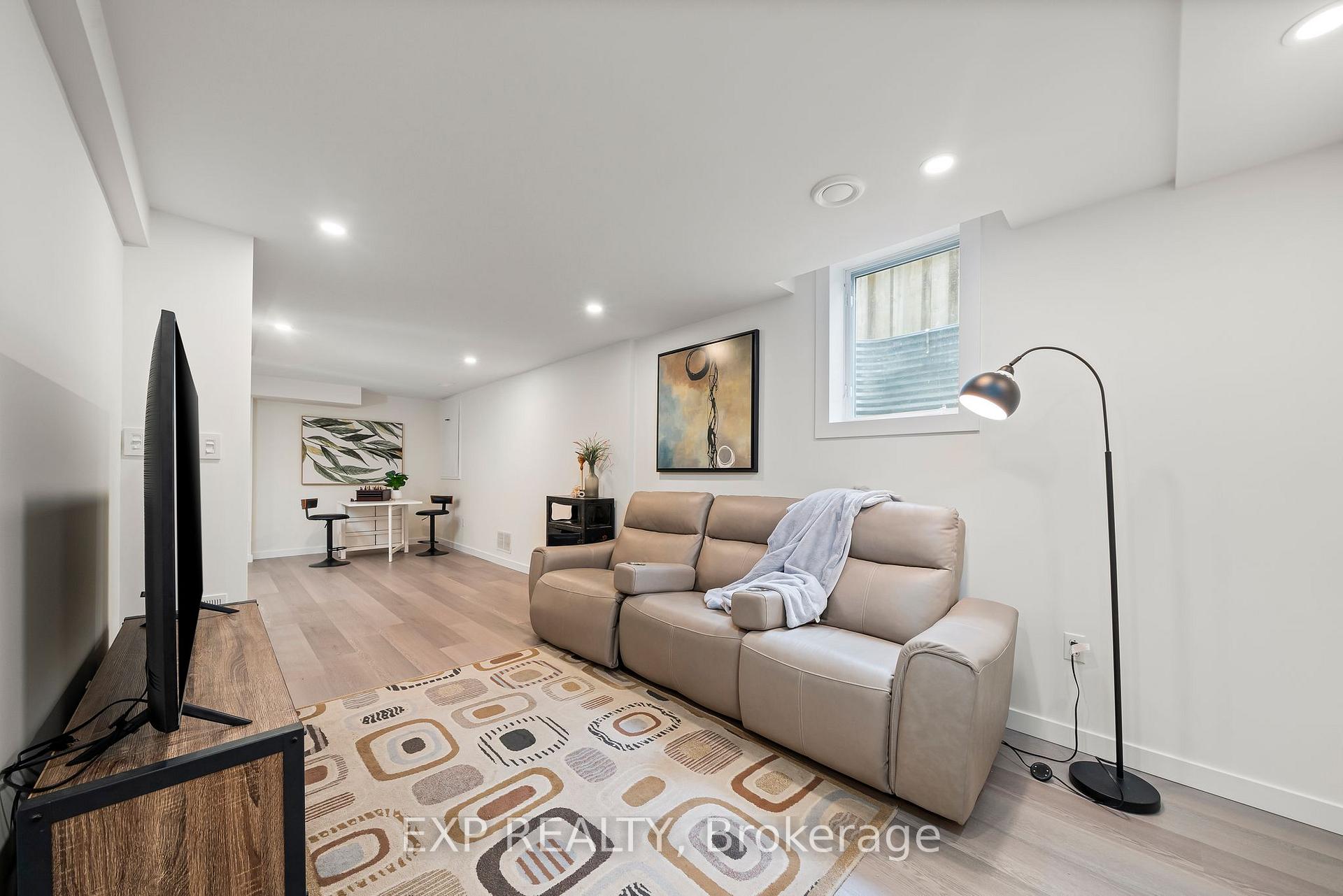 Photo 38 of 841 Chipping Park Boulevard, Cobourg — HOMEH