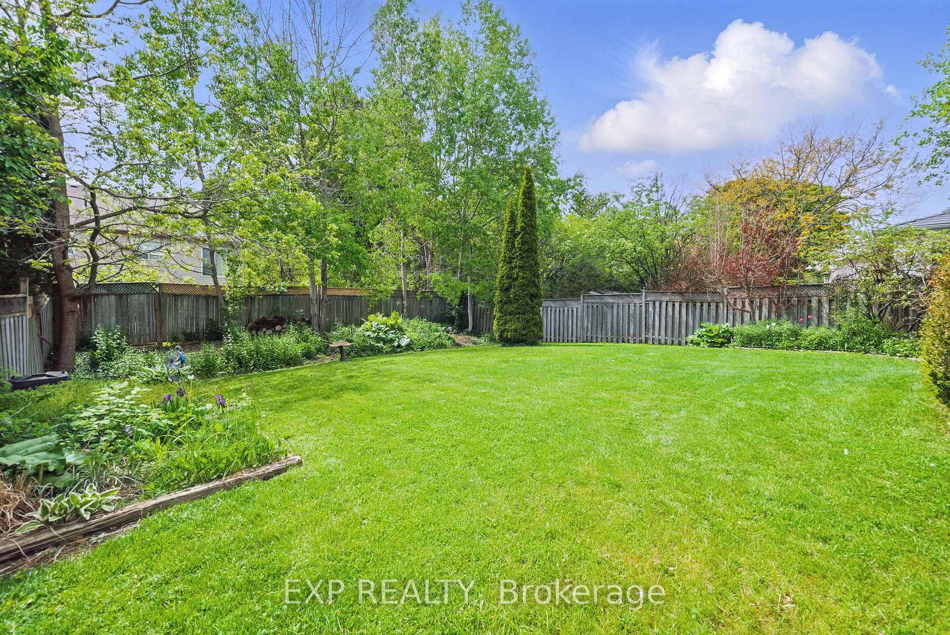 Photo 45 of 841 Chipping Park Boulevard, Cobourg — HOMEH