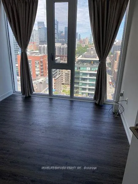 Photo 4 of Unit 1820, 158 Front Street E, Toronto, Moss Park — HOMEH