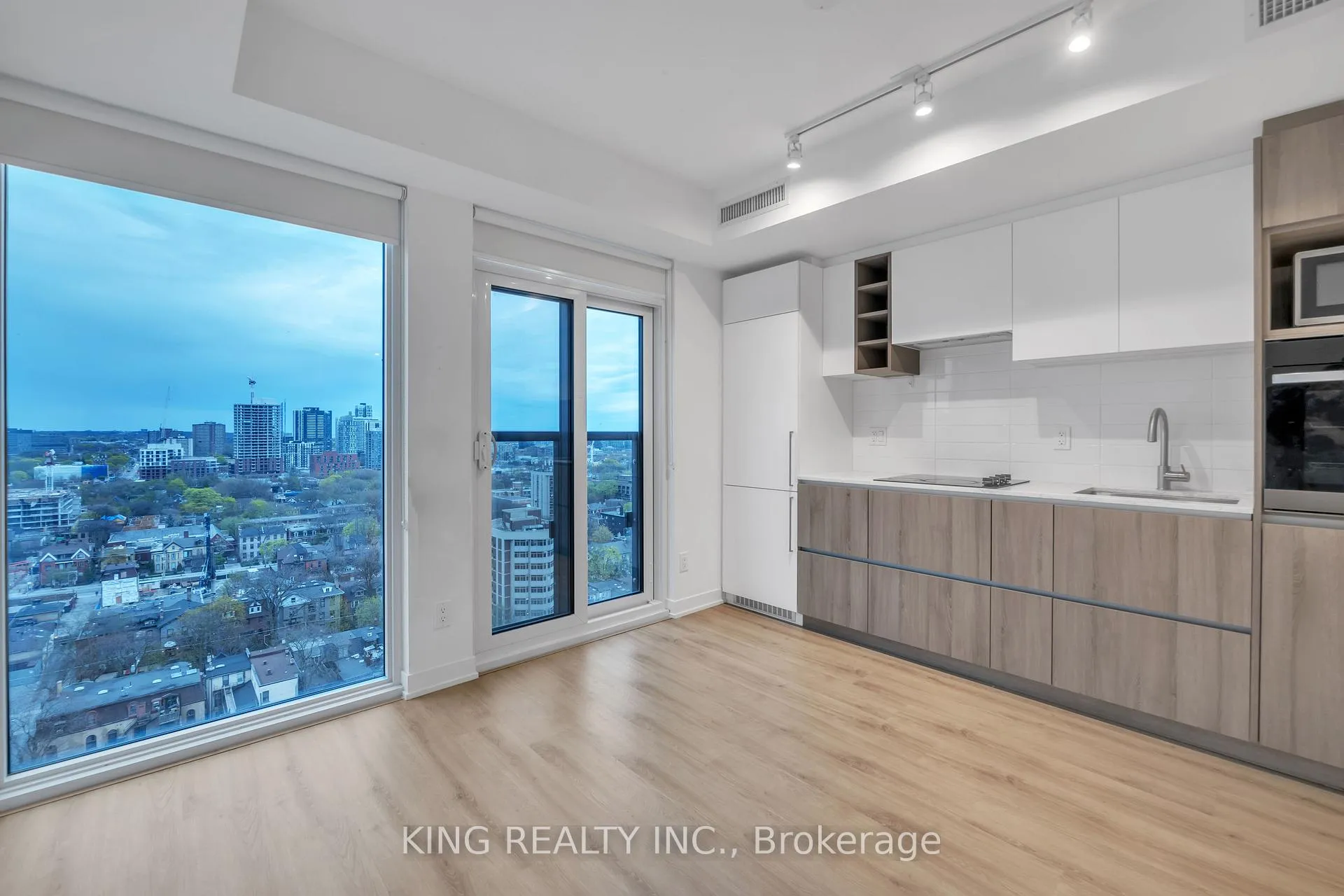 Photo 15 of Unit 1912, 319 Jarvis Street, Toronto, Church-Yonge Corridor — HOMEH