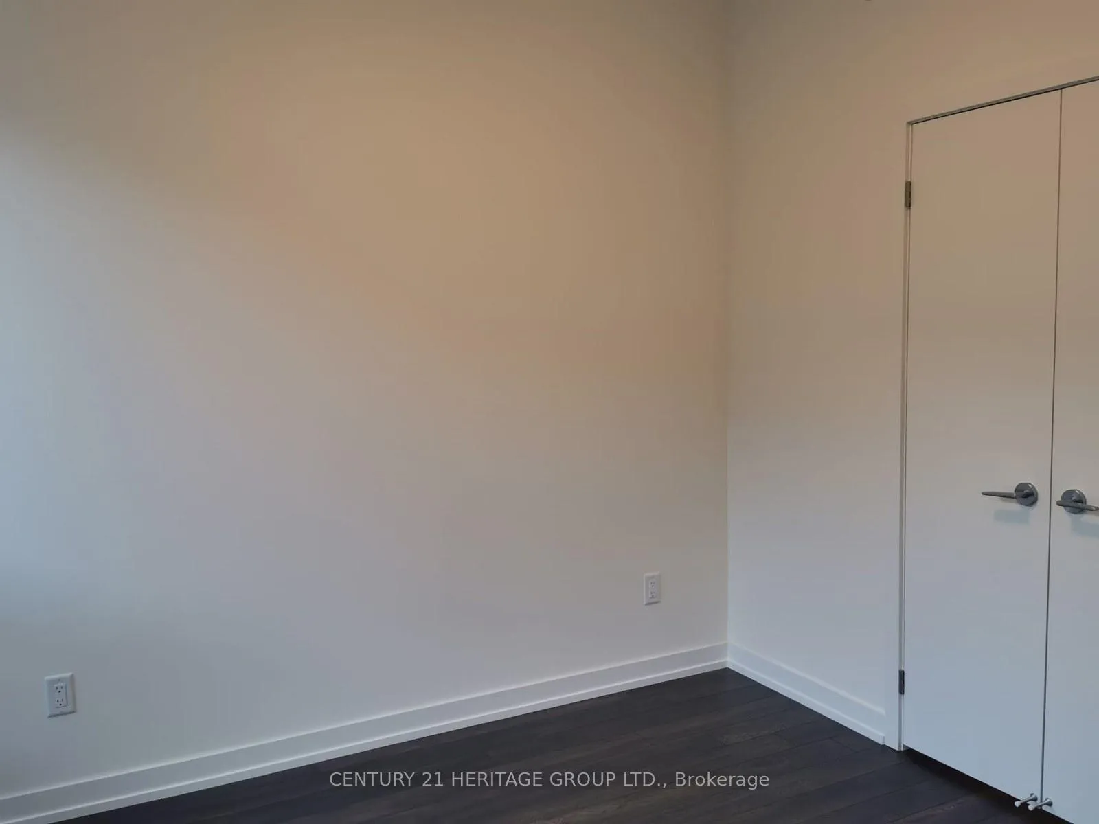Photo 6 of Unit 304, 89 Church Street, Toronto, Church-Yonge Corridor — HOMEH
