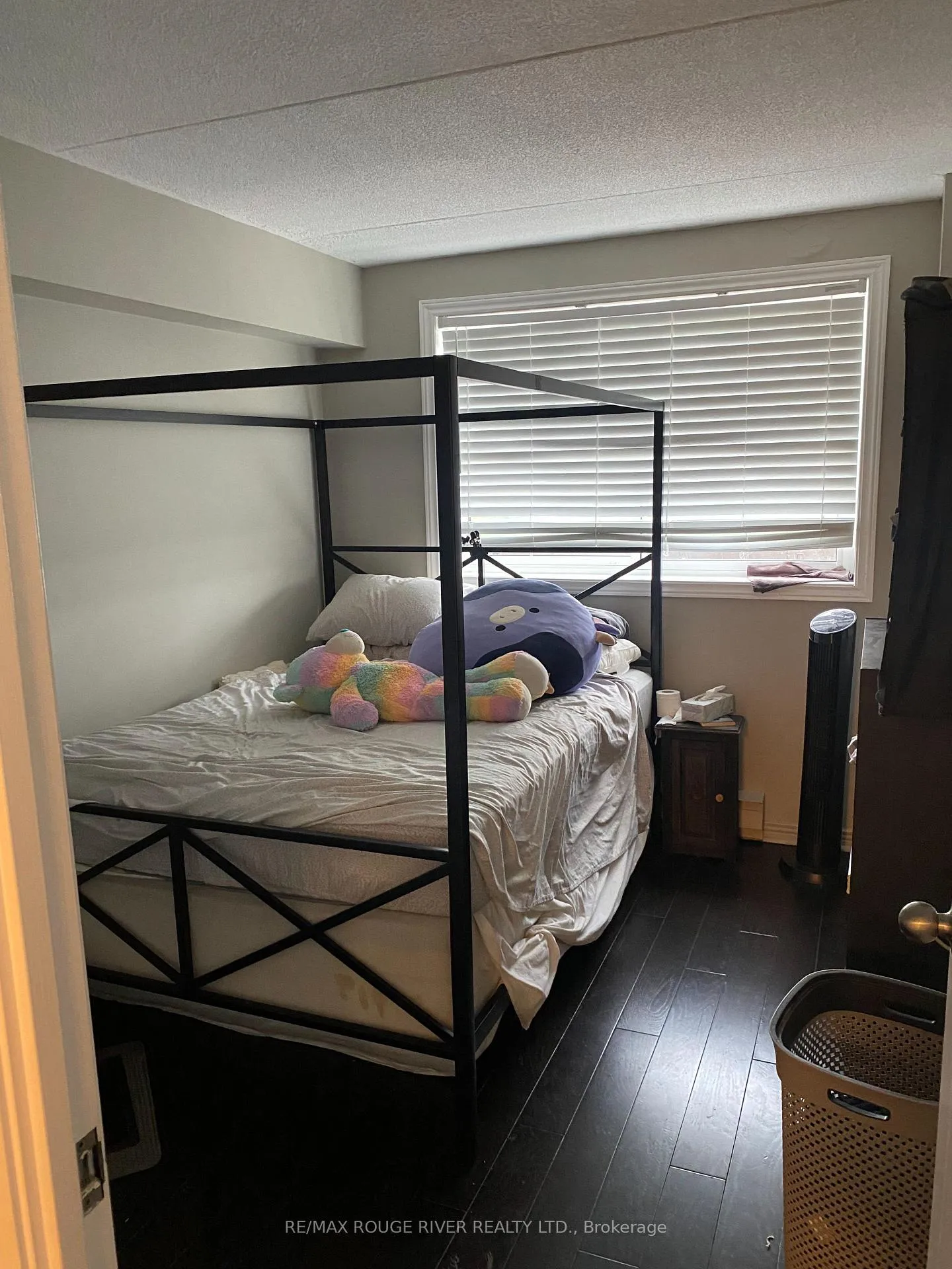 Photo 5 of Unit 503, 144 Queen Street, Clarington, Bowmanville — HOMEH
