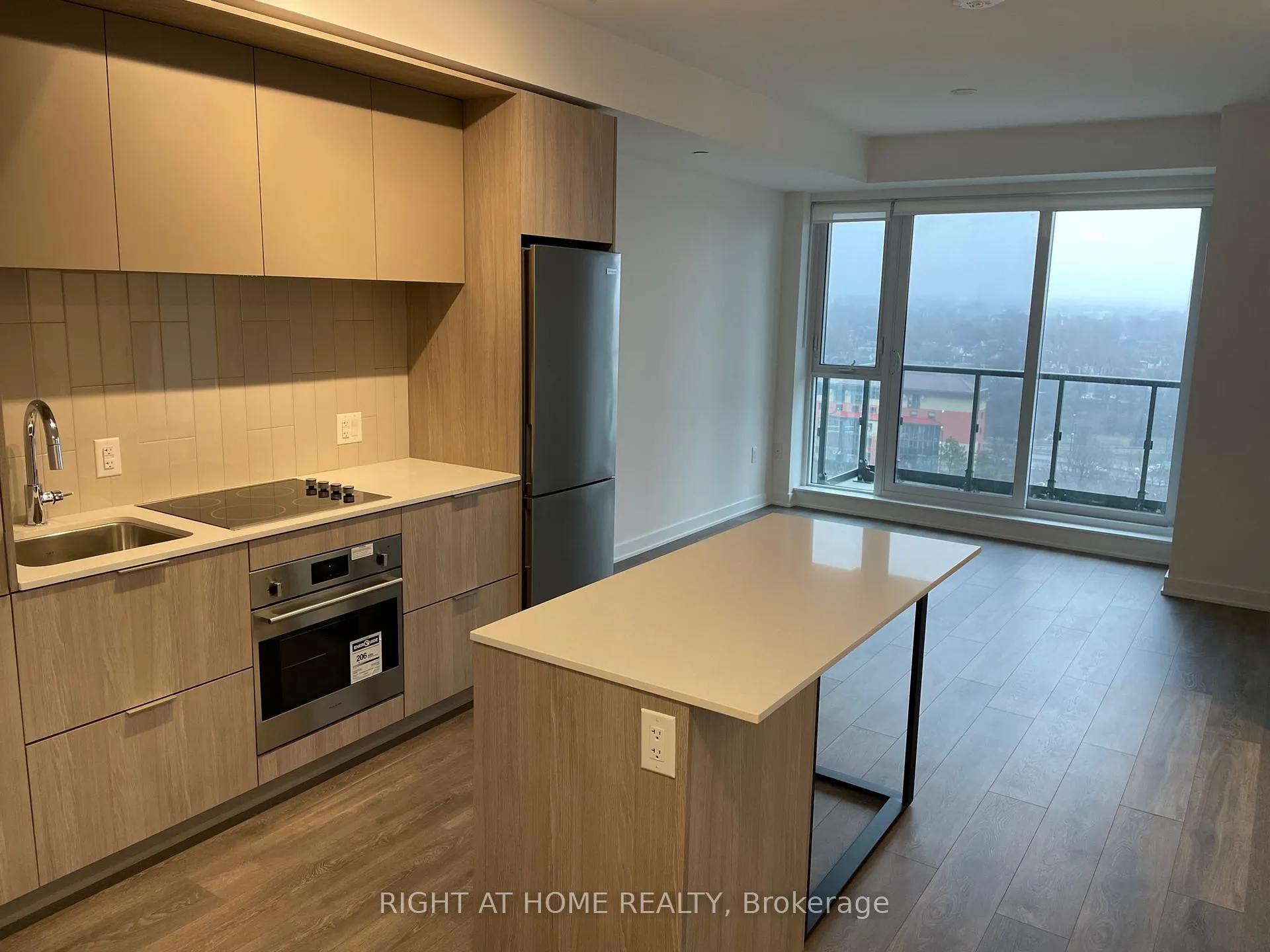 Photo 3 of Unit 1111, 130 River Street, Toronto, Regent Park — HOMEH