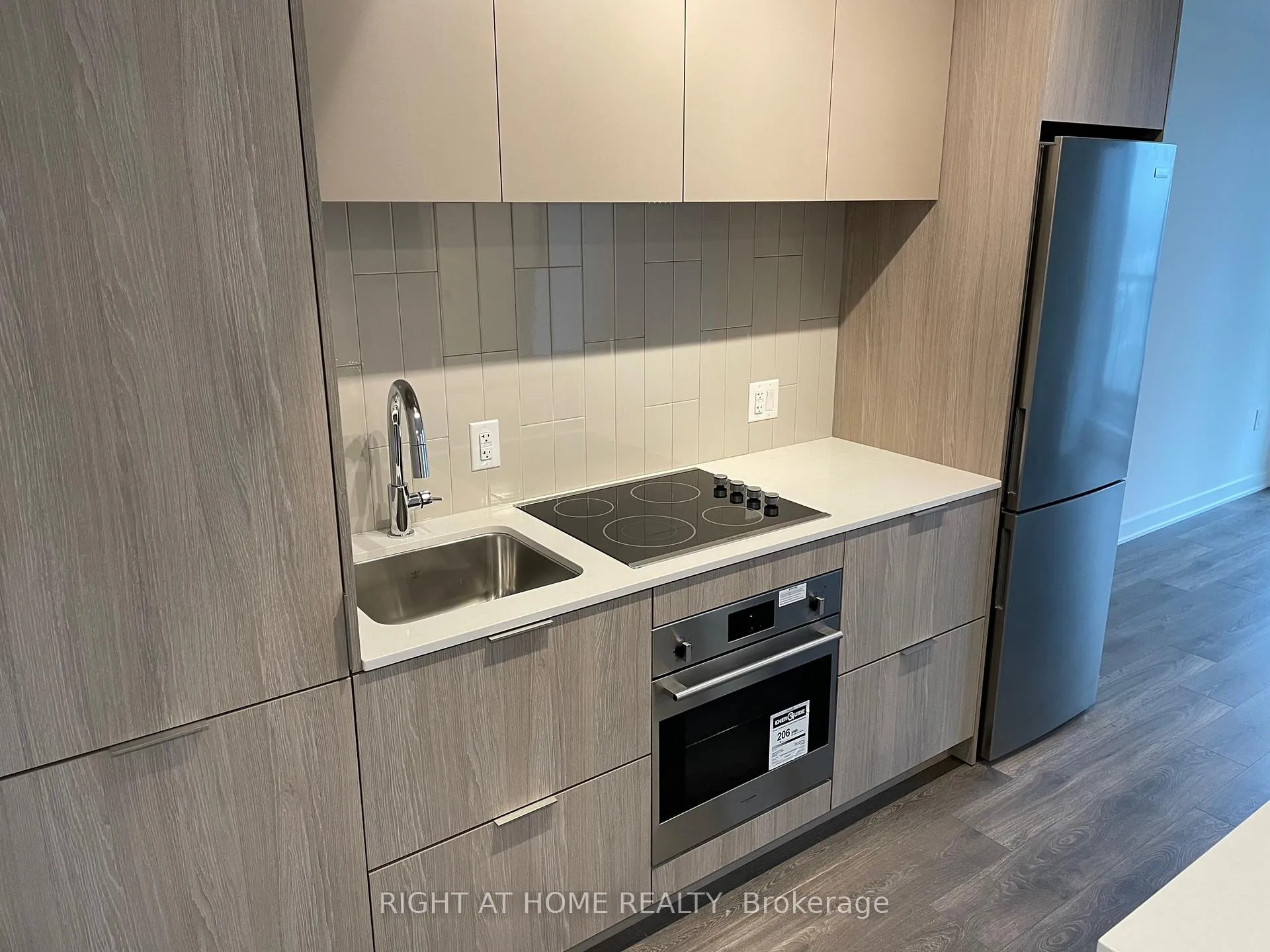 Photo 9 of Unit 1111, 130 River Street, Toronto, Regent Park — HOMEH