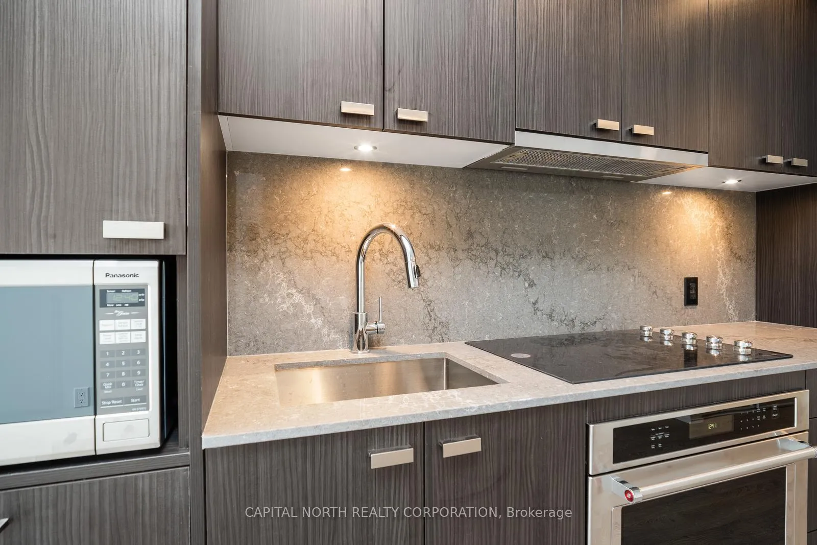 Photo 13 of Unit 1817, 480 Front Street W, Toronto, Waterfront Communities — HOMEH