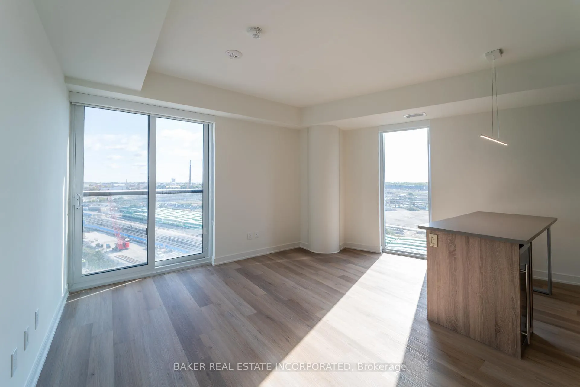 Photo 15 of Unit 1009, 181 Mill Street, Toronto, Waterfront Communities — HOMEH