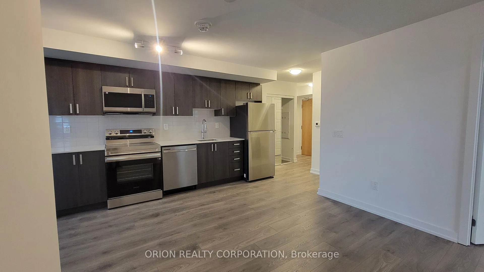 Photo 2 of Unit 1204, 1435 Celebration Drive, Pickering, Bay Ridges — HOMEH