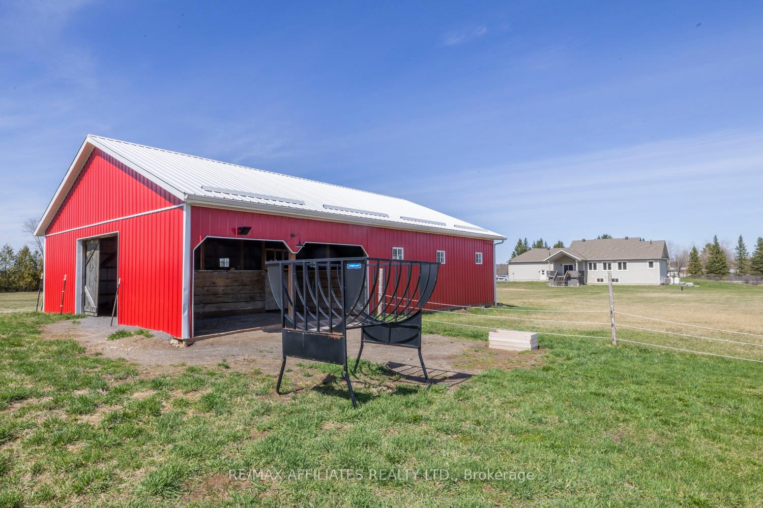 Photo 10 of 295 Upper Dwyer Hill Road, Ottawa, Huntley Ward (South West) — HOMEH