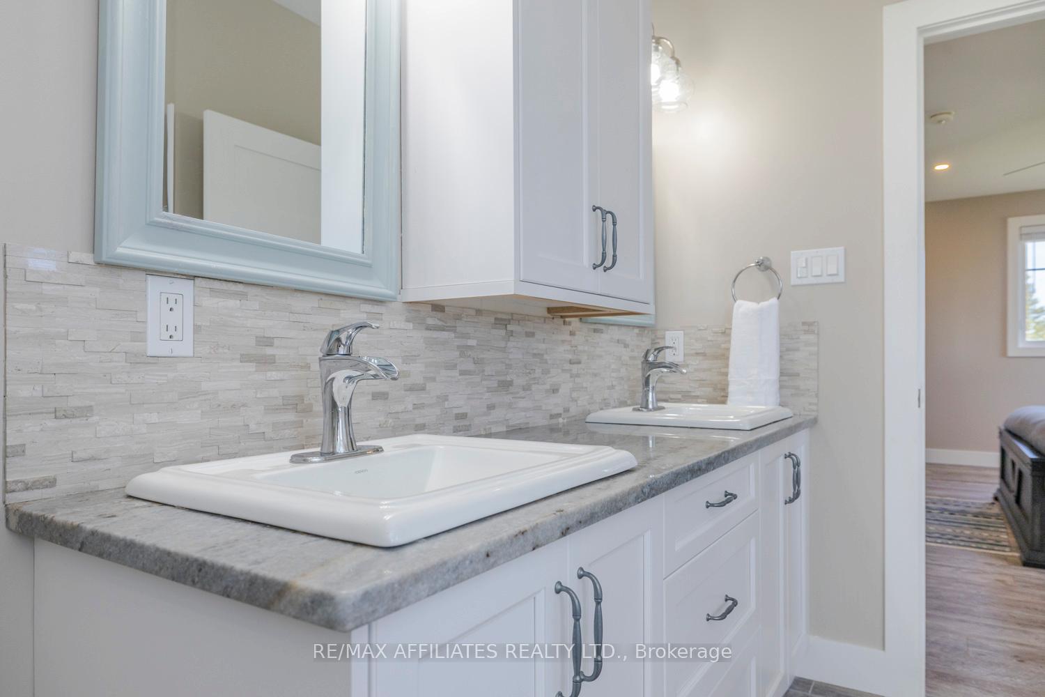 Photo 32 of 295 Upper Dwyer Hill Road, Ottawa, Huntley Ward (South West) — HOMEH