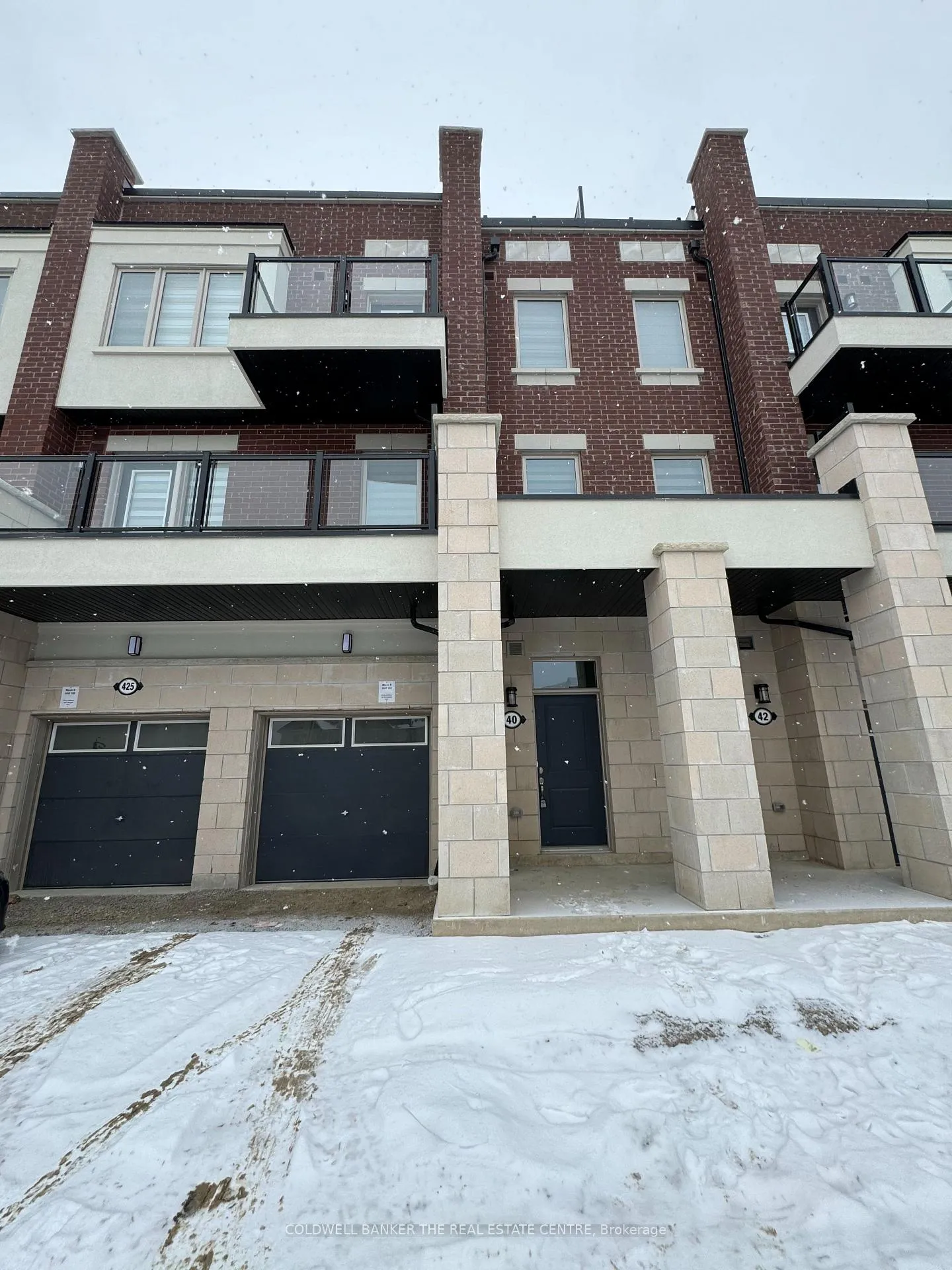 Photo 1 of Unit 22, 40 Springdale Avenue, Caledon, Rural Caledon — HOMEH