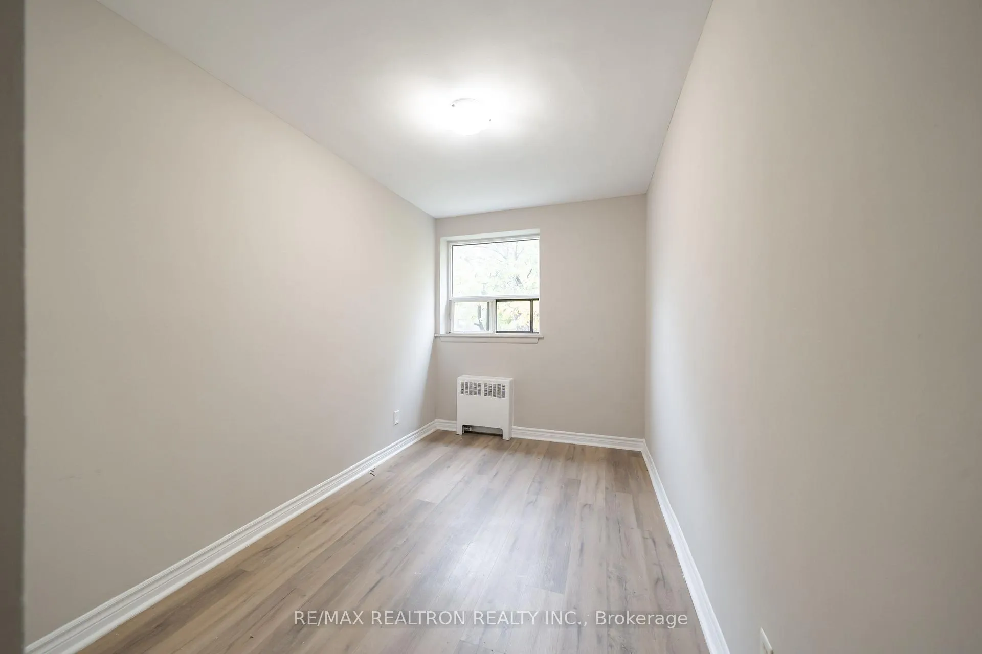 Photo 3 of Unit 227C, 468 Ottawa Street, Hamilton, Corktown — HOMEH