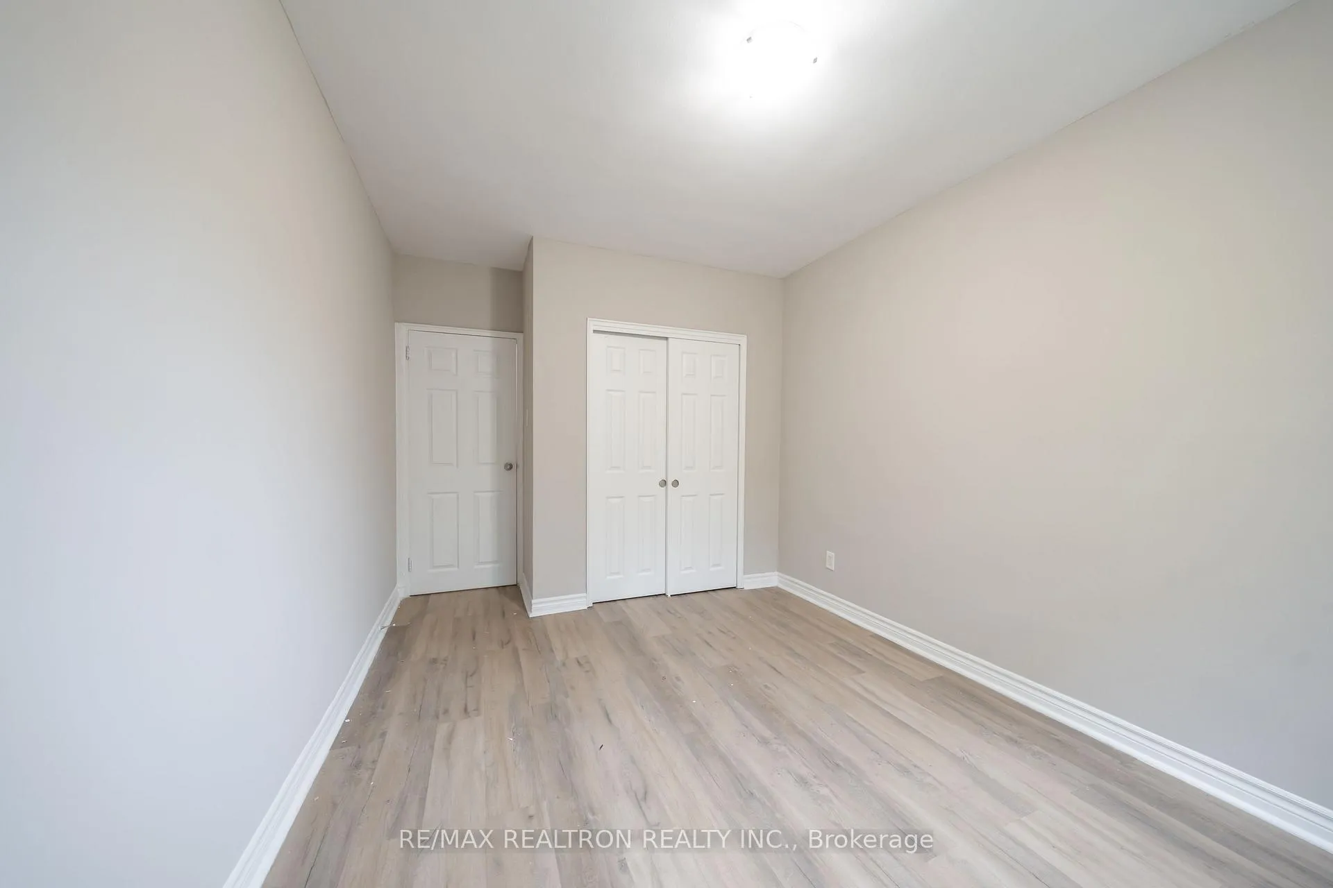 Photo 4 of Unit 227C, 468 Ottawa Street, Hamilton, Corktown — HOMEH