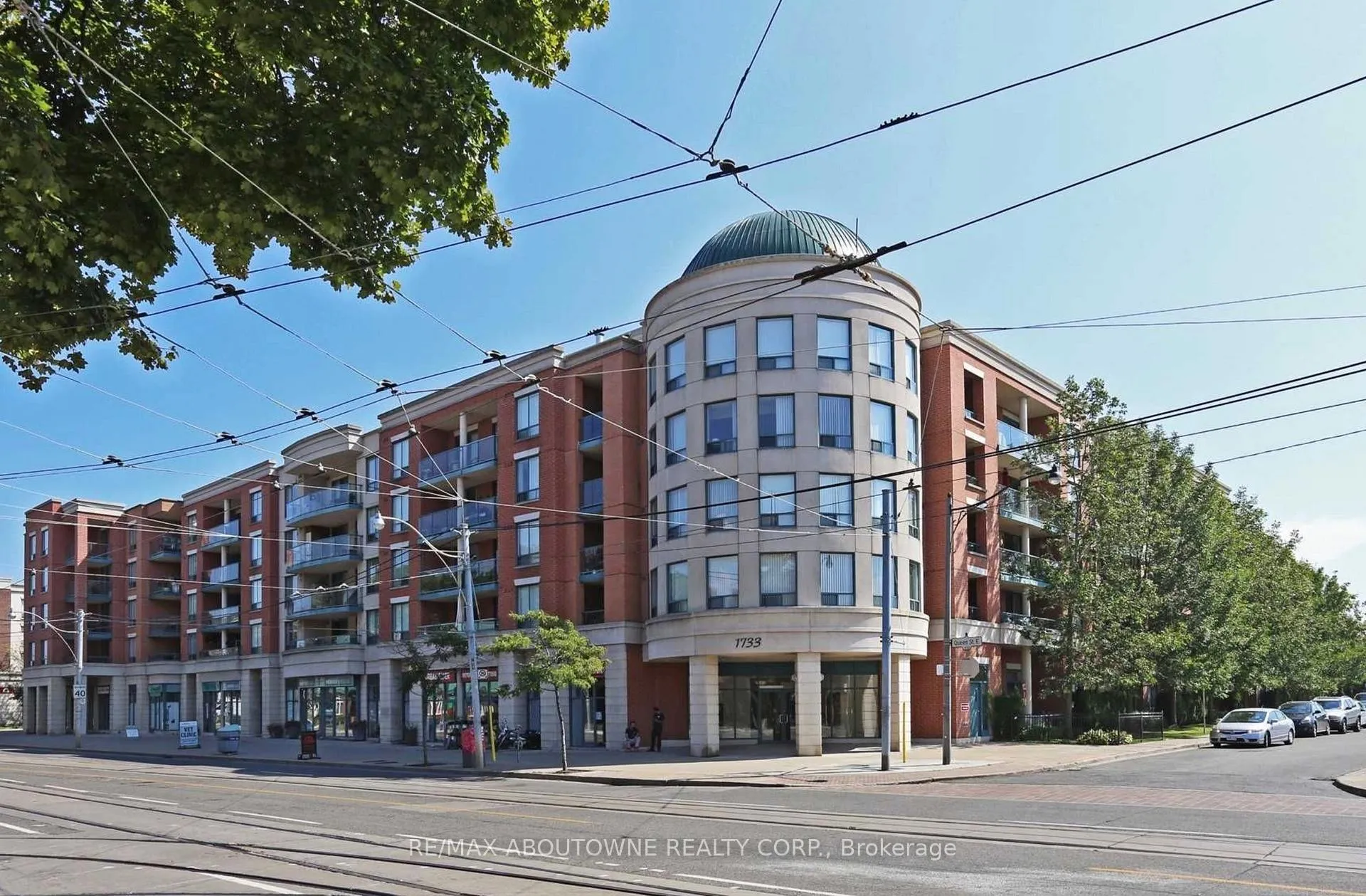 Photo 1 of Unit 404, 1733 Queen Street E, Toronto, The Beaches — HOMEH
