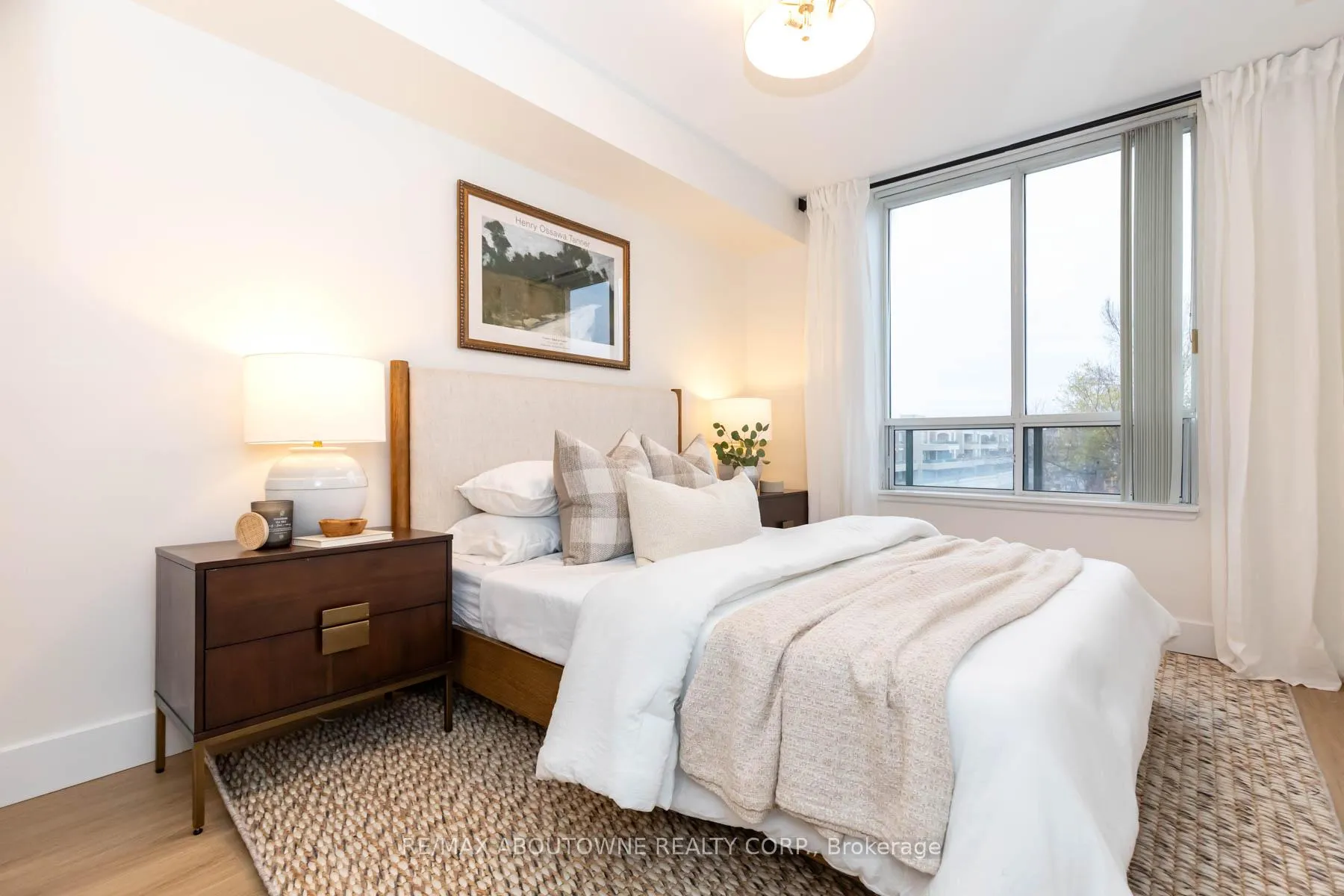 Photo 15 of Unit 404, 1733 Queen Street E, Toronto, The Beaches — HOMEH