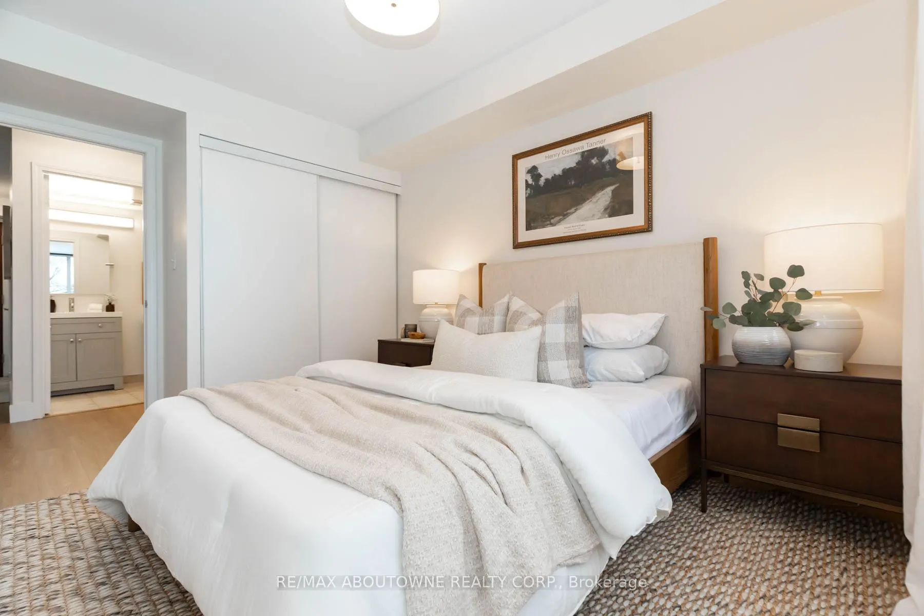 Photo 16 of Unit 404, 1733 Queen Street E, Toronto, The Beaches — HOMEH