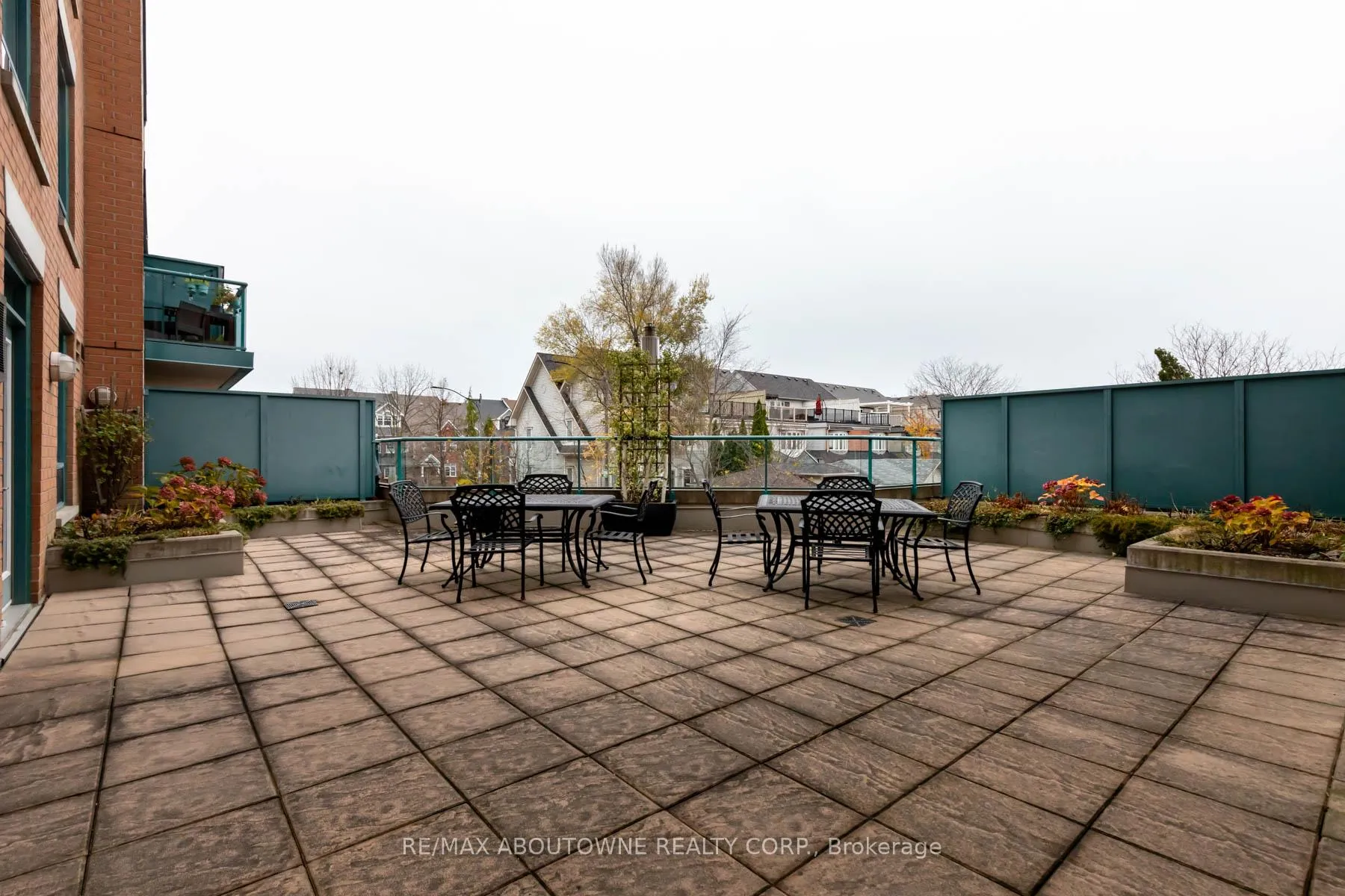 Photo 30 of Unit 404, 1733 Queen Street E, Toronto, The Beaches — HOMEH
