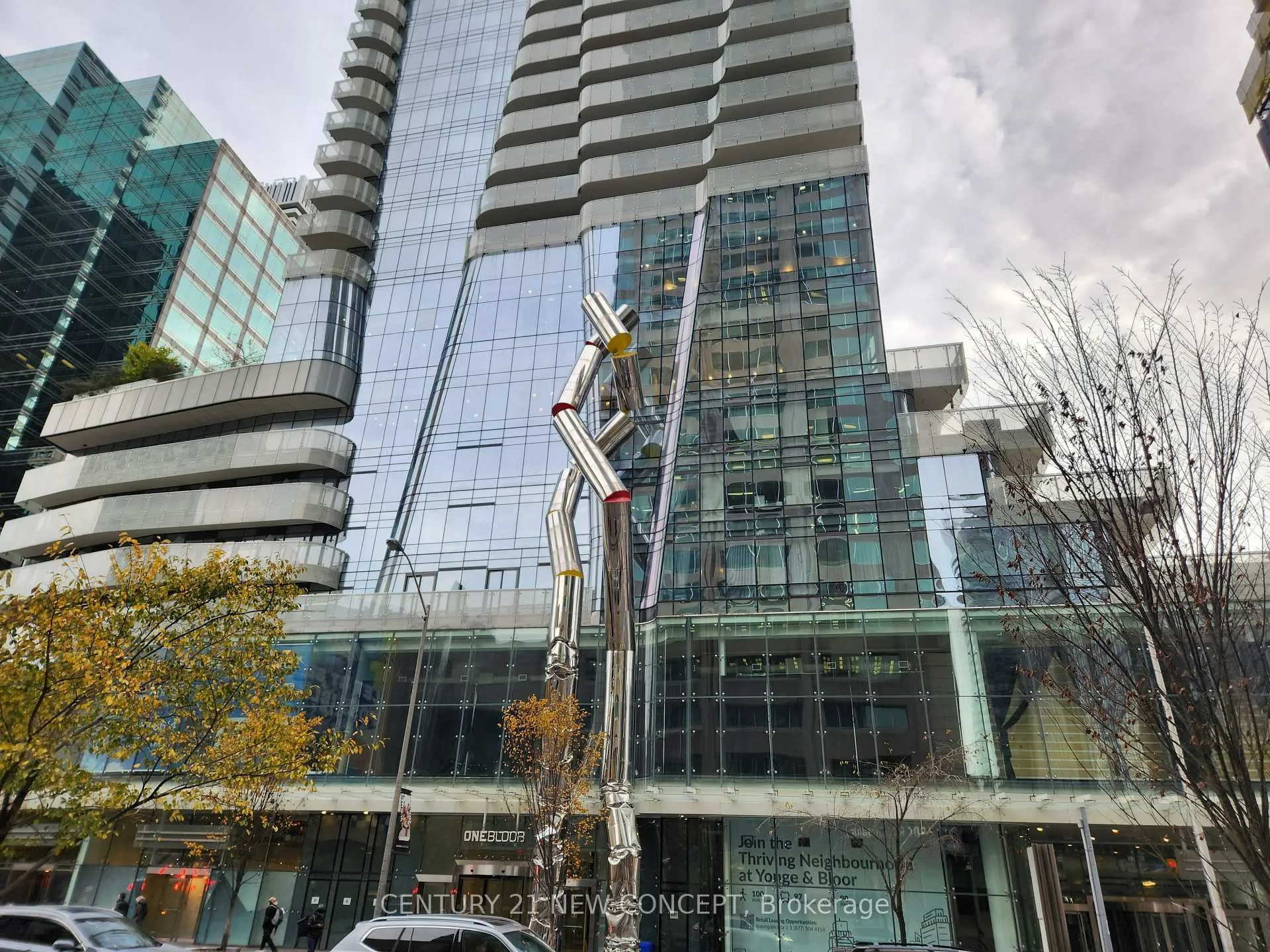 Photo 1 of Unit 1806, 1 Bloor Street E, Toronto, Church-Yonge Corridor — HOMEH