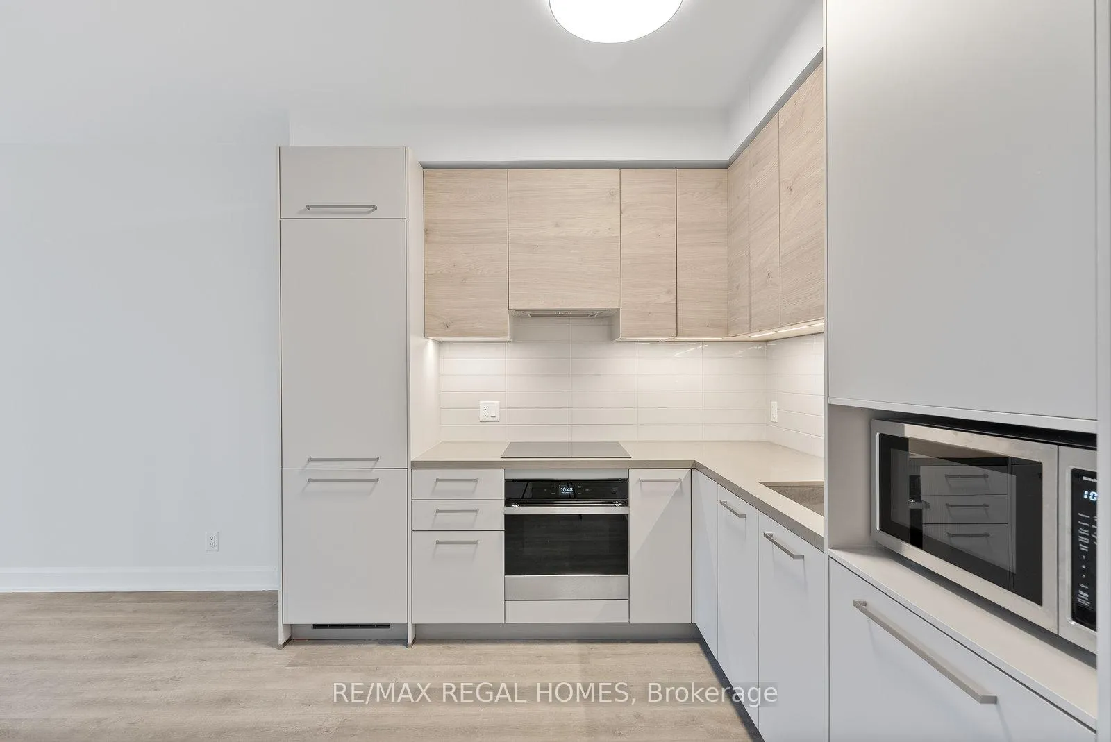 Photo 2 of Unit 1111, 12 Gandhi Lane, Markham, Commerce Valley — HOMEH