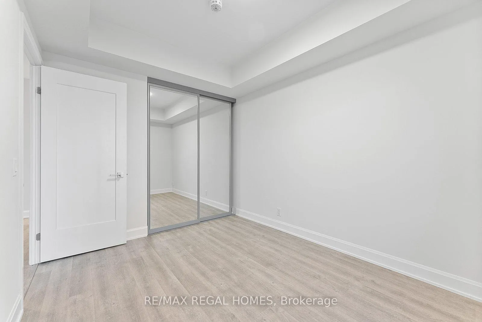 Photo 12 of Unit 1111, 12 Gandhi Lane, Markham, Commerce Valley — HOMEH