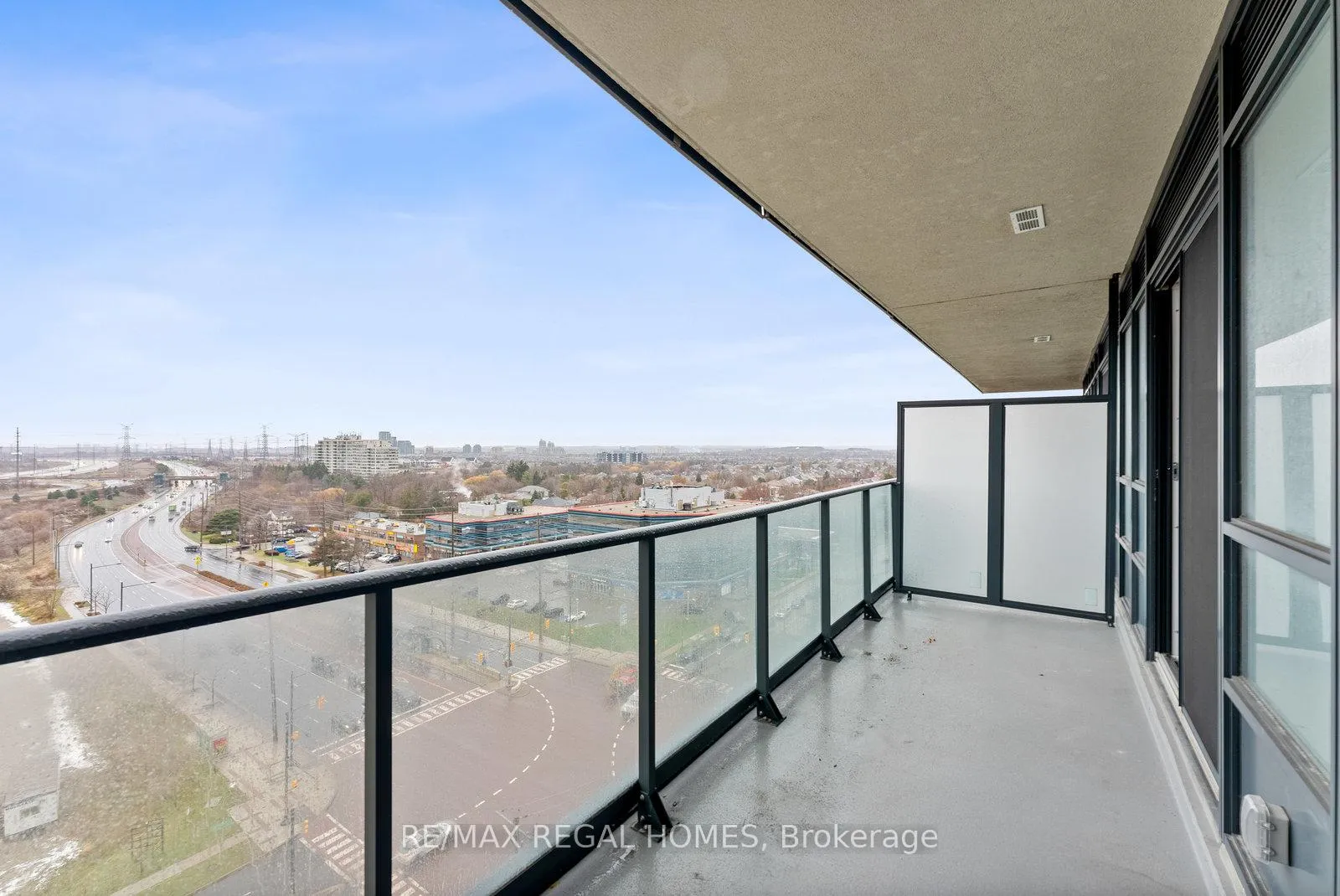 Photo 15 of Unit 1111, 12 Gandhi Lane, Markham, Commerce Valley — HOMEH