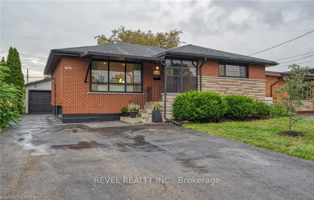 Photo 1 of 1141 Mohawk Road E, Hamilton, Huntington — HOMEH