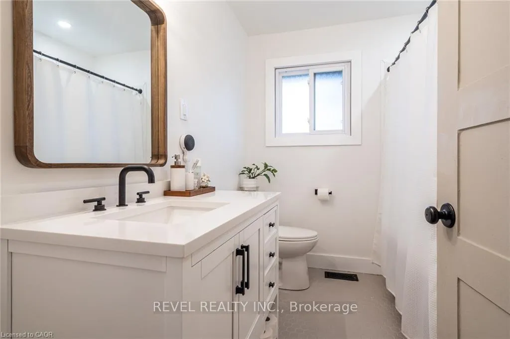 Photo 27 of 1141 Mohawk Road E, Hamilton, Huntington — HOMEH