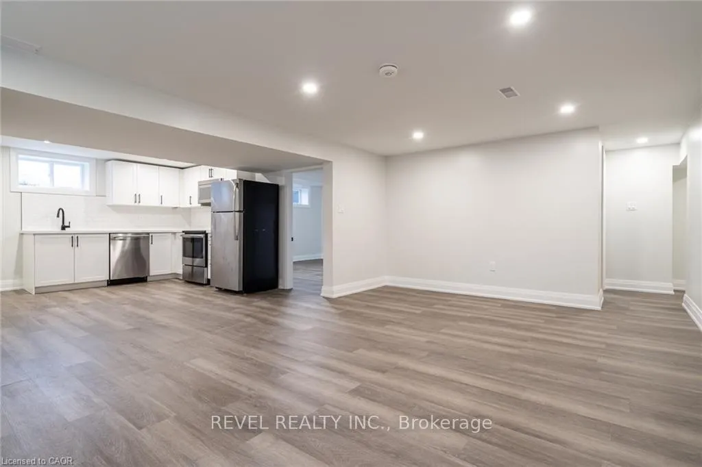 Photo 29 of 1141 Mohawk Road E, Hamilton, Huntington — HOMEH