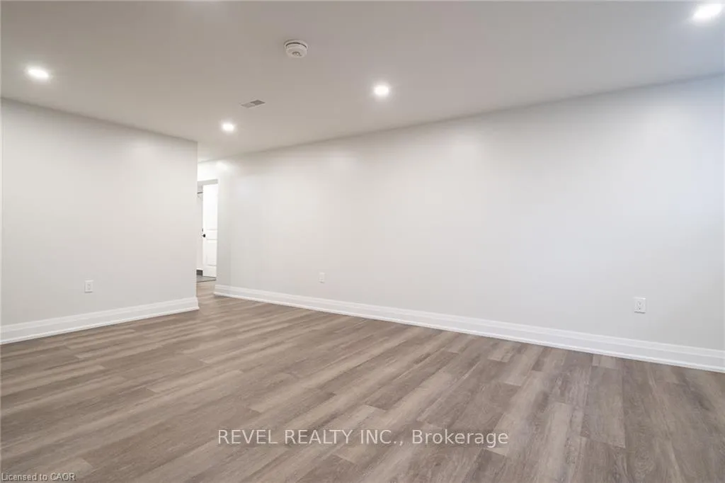 Photo 41 of 1141 Mohawk Road E, Hamilton, Huntington — HOMEH