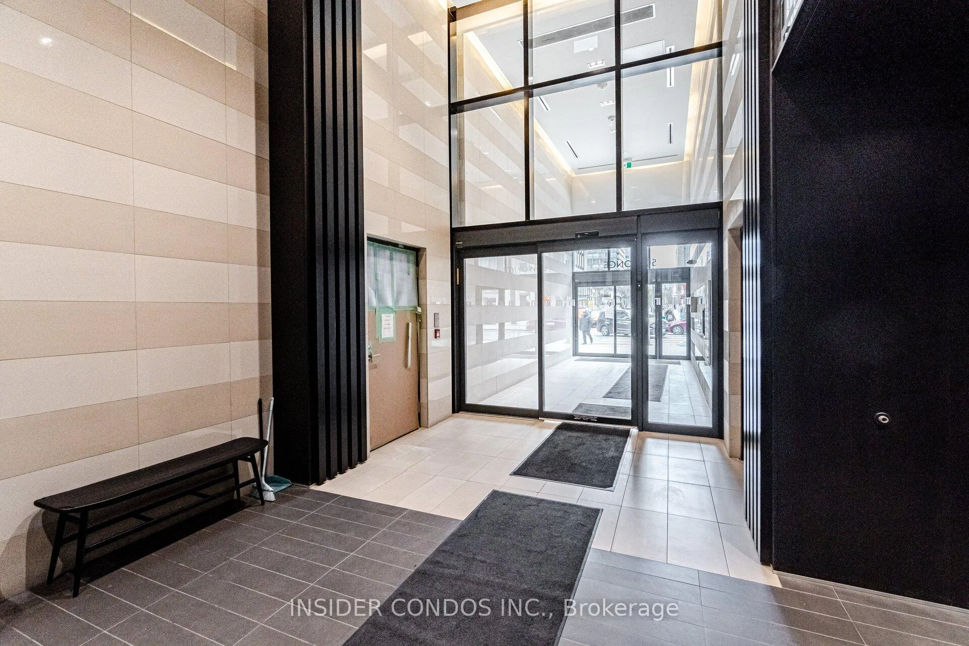 Photo 3 of Unit 5202, 501 Yonge Street, Toronto, Church-Yonge Corridor — HOMEH
