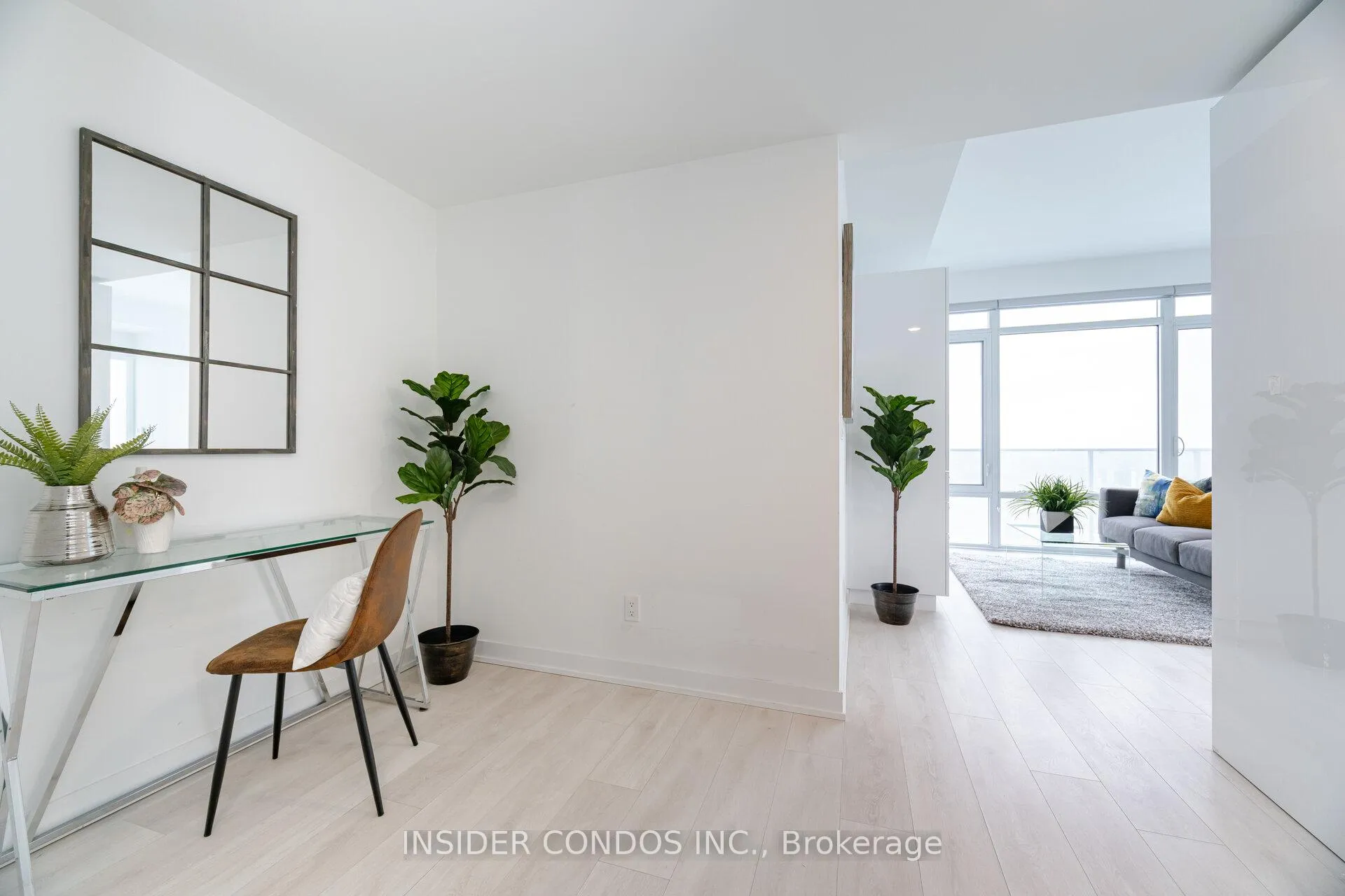 Photo 8 of Unit 5202, 501 Yonge Street, Toronto, Church-Yonge Corridor — HOMEH