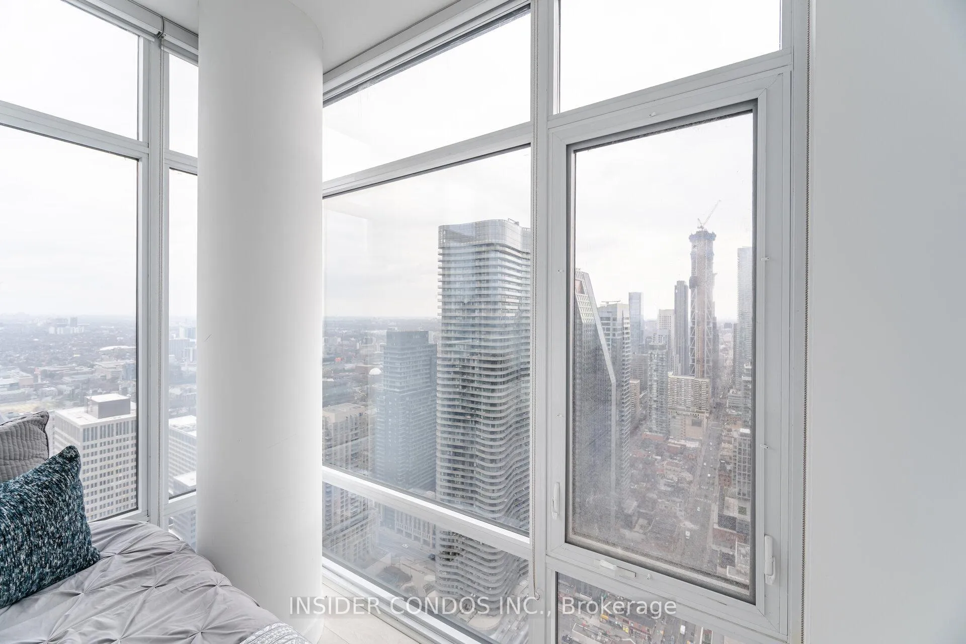 Photo 26 of Unit 5202, 501 Yonge Street, Toronto, Church-Yonge Corridor — HOMEH