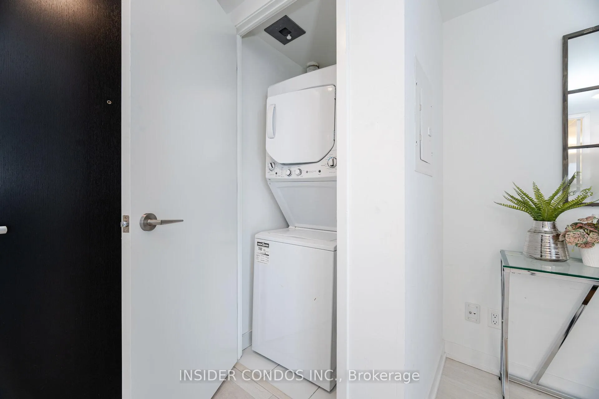 Photo 29 of Unit 5202, 501 Yonge Street, Toronto, Church-Yonge Corridor — HOMEH