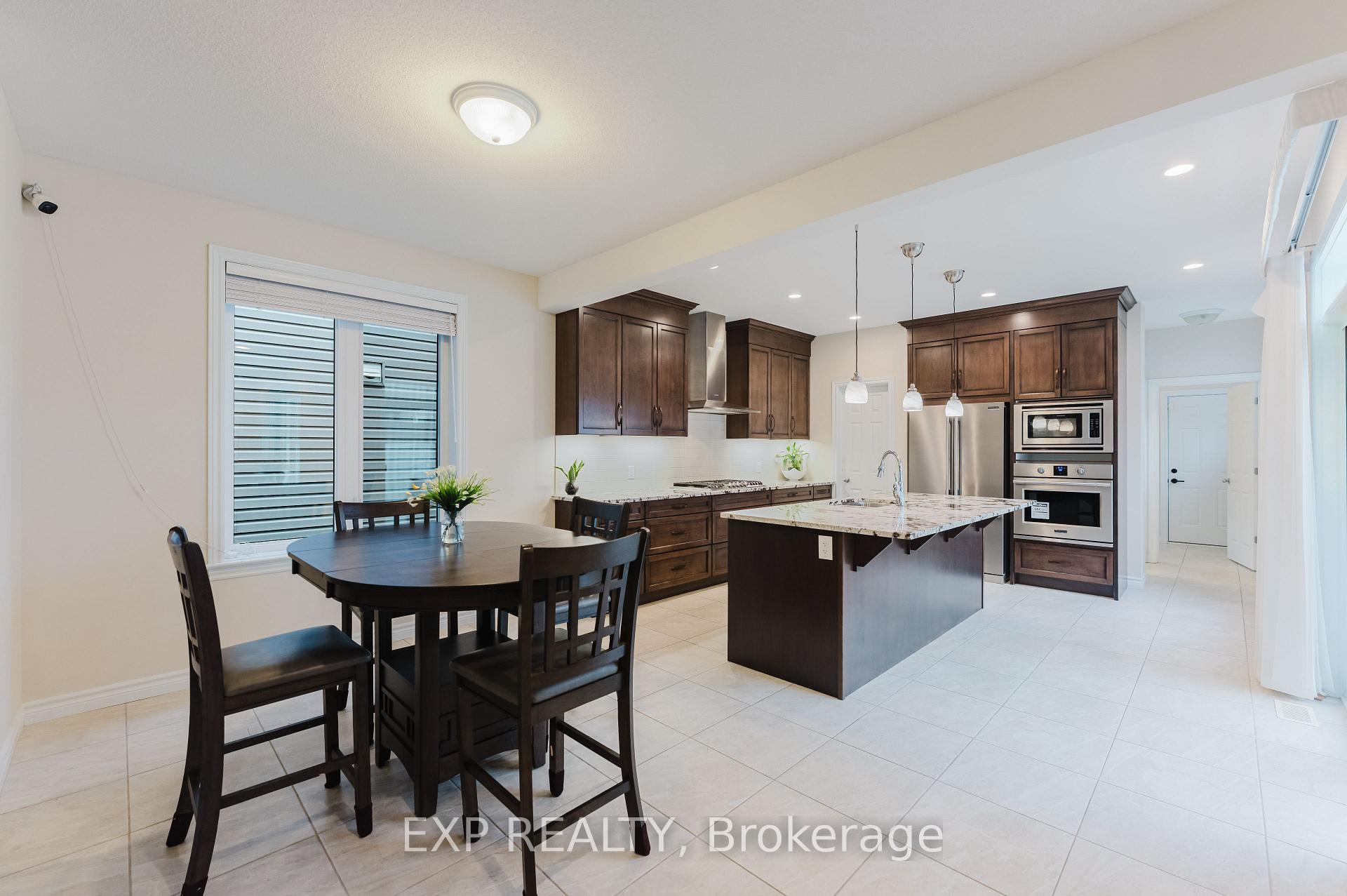 Photo 14 of 177 Springbeauty Avenue, Ottawa, Barrhaven - Longfields — HOMEH
