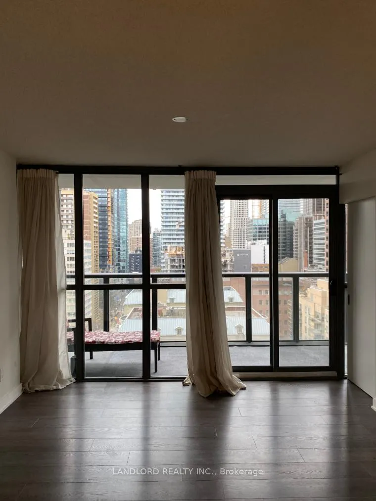 Photo 8 of Unit 1505, 110 Charles Street E, Toronto, Church-Yonge Corridor — HOMEH