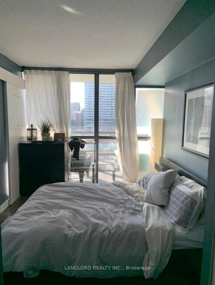 Photo 9 of Unit 1505, 110 Charles Street E, Toronto, Church-Yonge Corridor — HOMEH