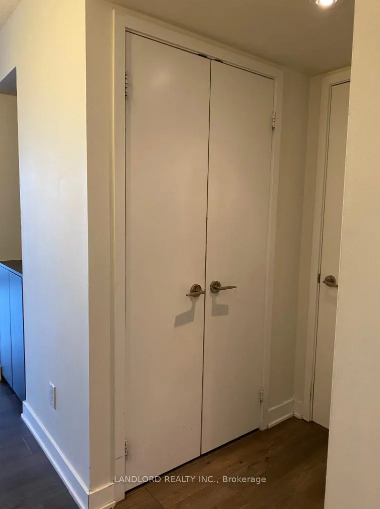 Photo 17 of Unit 1505, 110 Charles Street E, Toronto, Church-Yonge Corridor — HOMEH