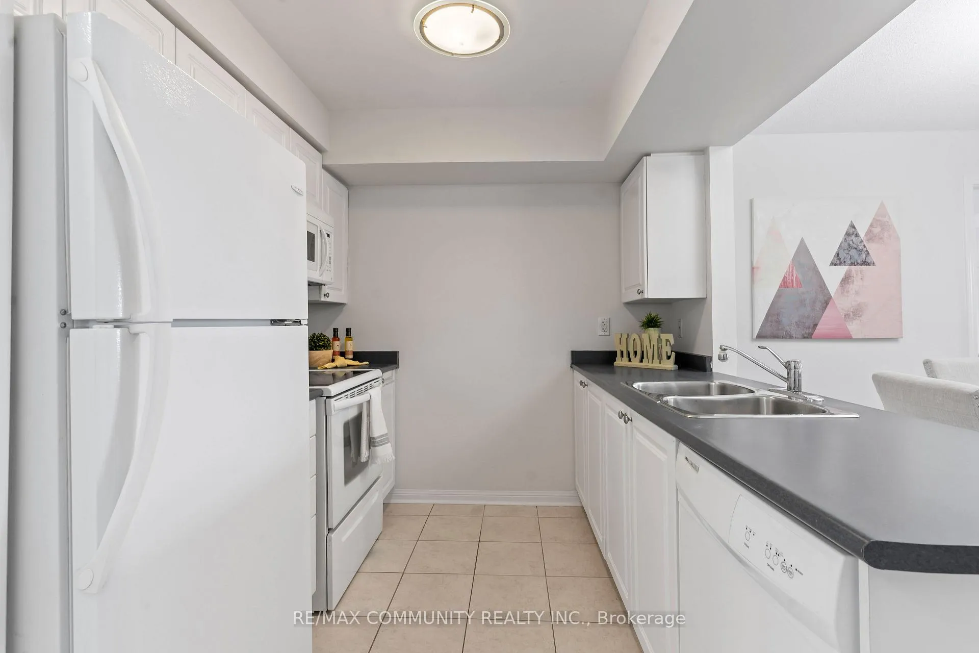 Photo 11 of Unit 2, 74 Petra Way, Whitby, Pringle Creek — HOMEH