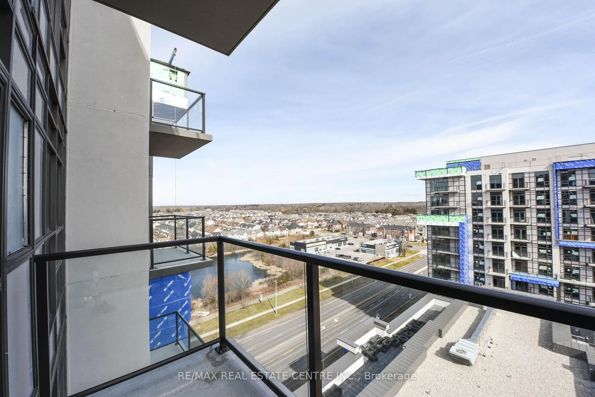 Photo 14 of Unit 1107, 460 Dundas Street E, Hamilton, Waterdown — HOMEH
