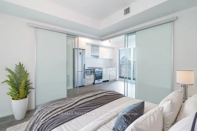 Photo 3 of Unit 1221, 251 Jarvis Street, Toronto, Church-Yonge Corridor — HOMEH