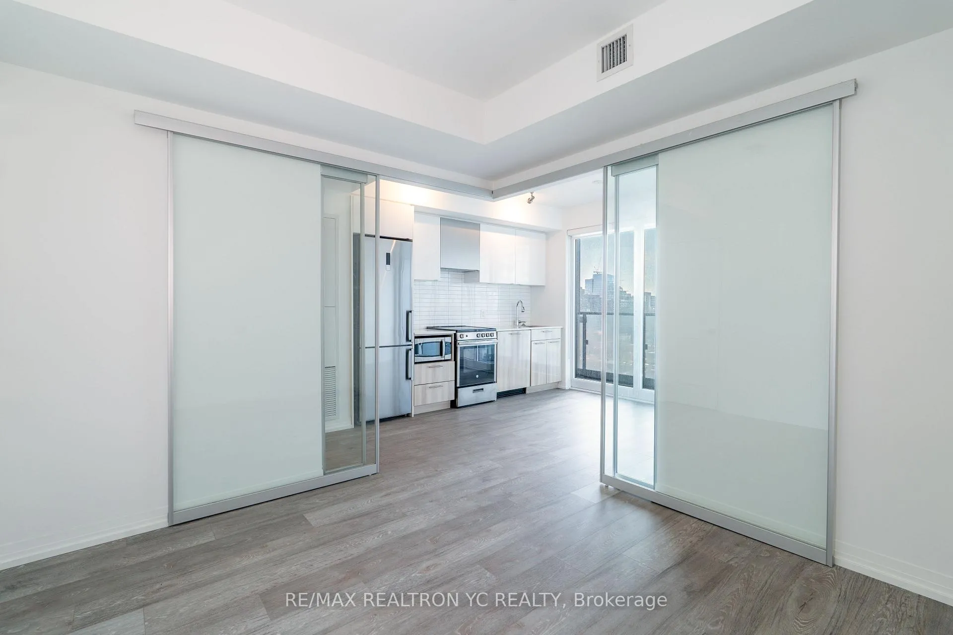 Photo 4 of Unit 1221, 251 Jarvis Street, Toronto, Church-Yonge Corridor — HOMEH