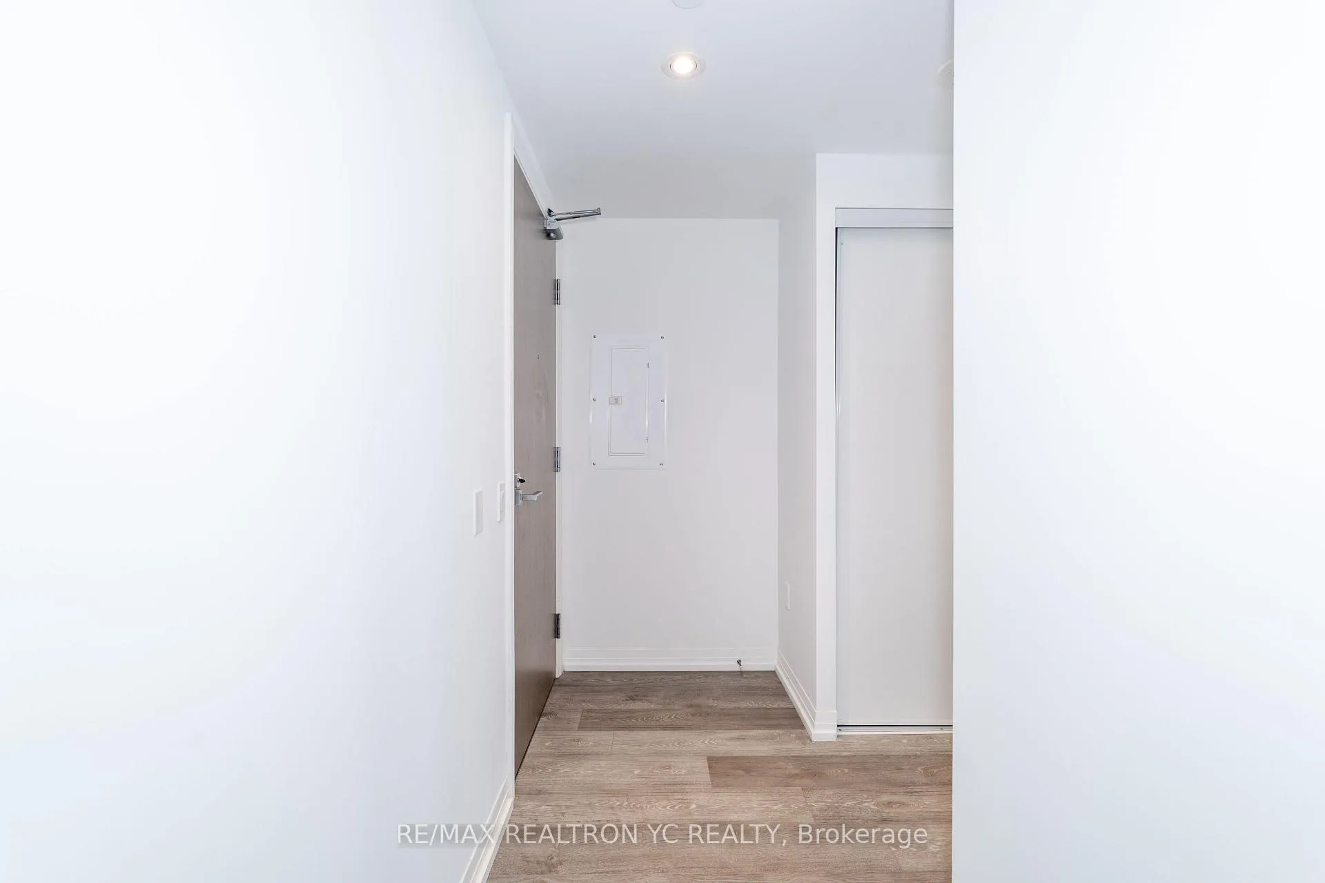 Photo 7 of Unit 1221, 251 Jarvis Street, Toronto, Church-Yonge Corridor — HOMEH